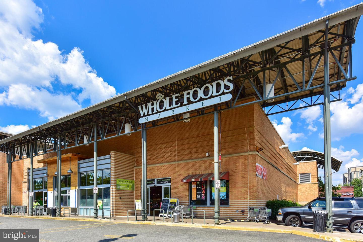 RESIDENCES AT STATION SQUARE - Residential