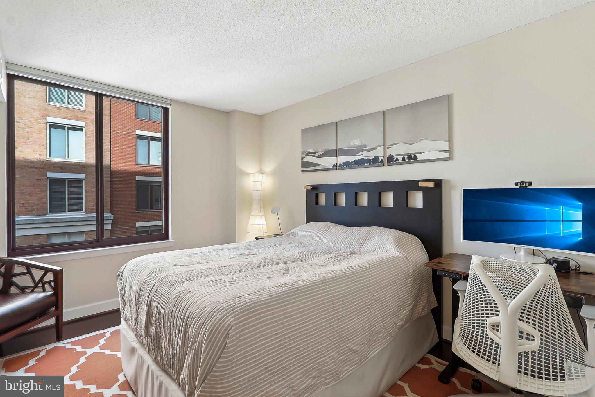 RESIDENCES AT STATION SQUARE - Residential