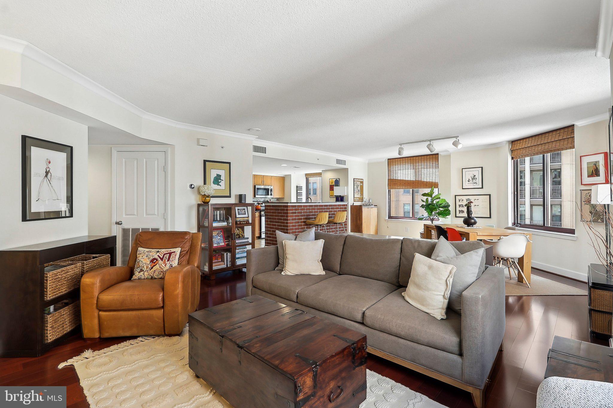 RESIDENCES AT STATION SQUARE - Residential