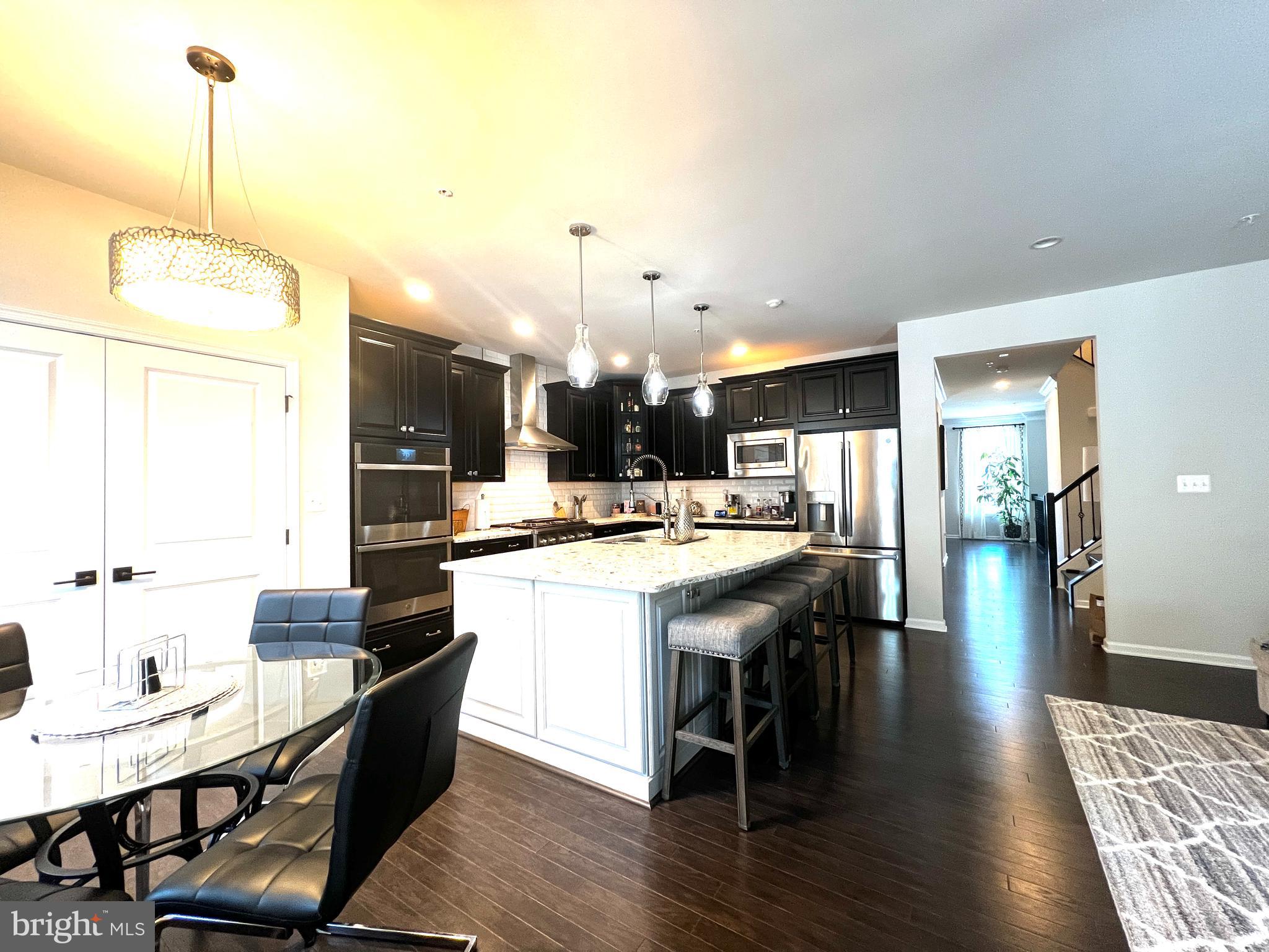 11204 SIDE SADDLE DRIVE