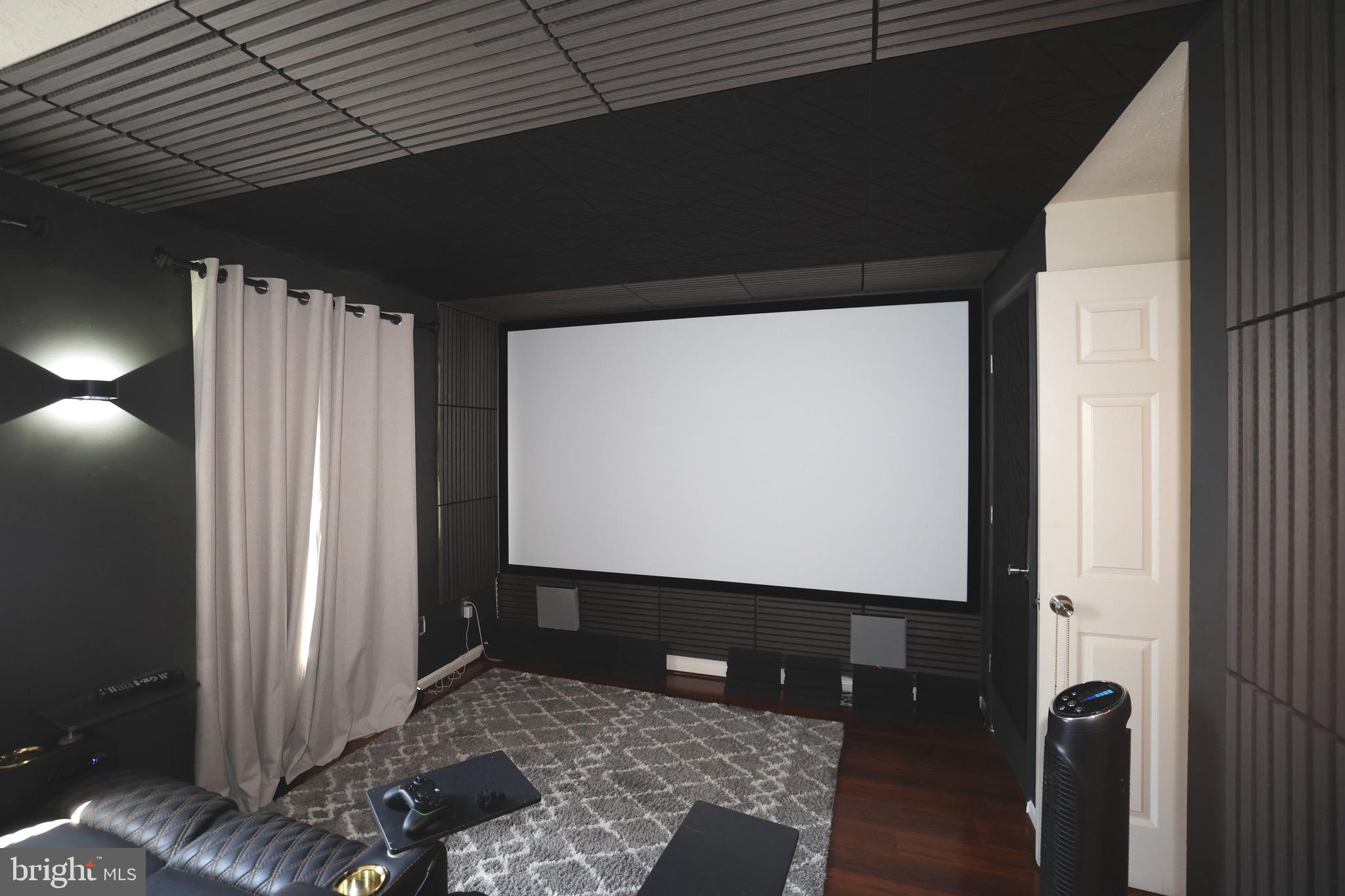 SOUTHBRIDGE - Residential Lease