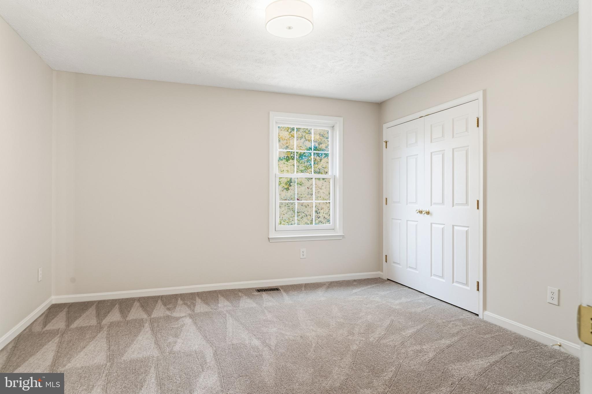 DISNEY ESTATES - Residential