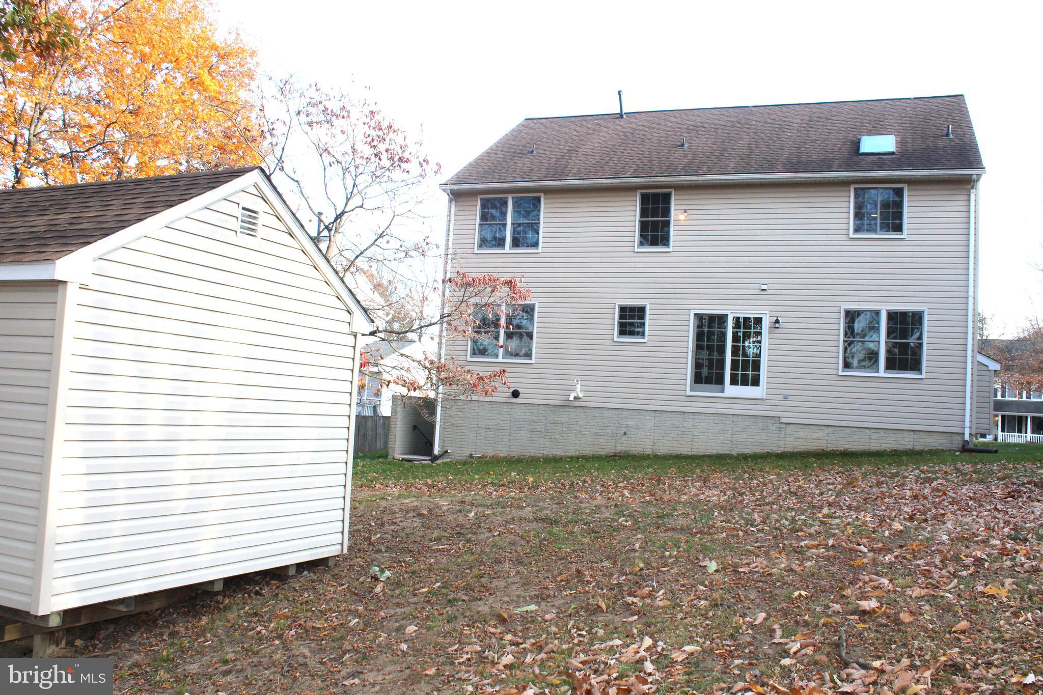 DISNEY ESTATES - Residential