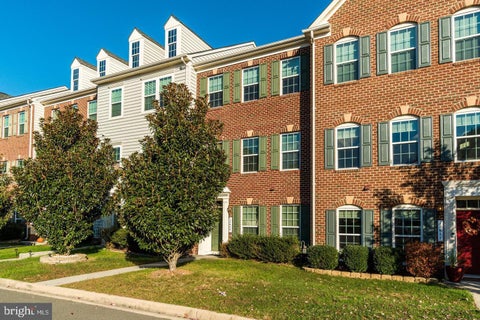 Photo of 12609 Terranova Lane, WOODBRIDGE, VA 22192 (MLS # VAPW2124038)
