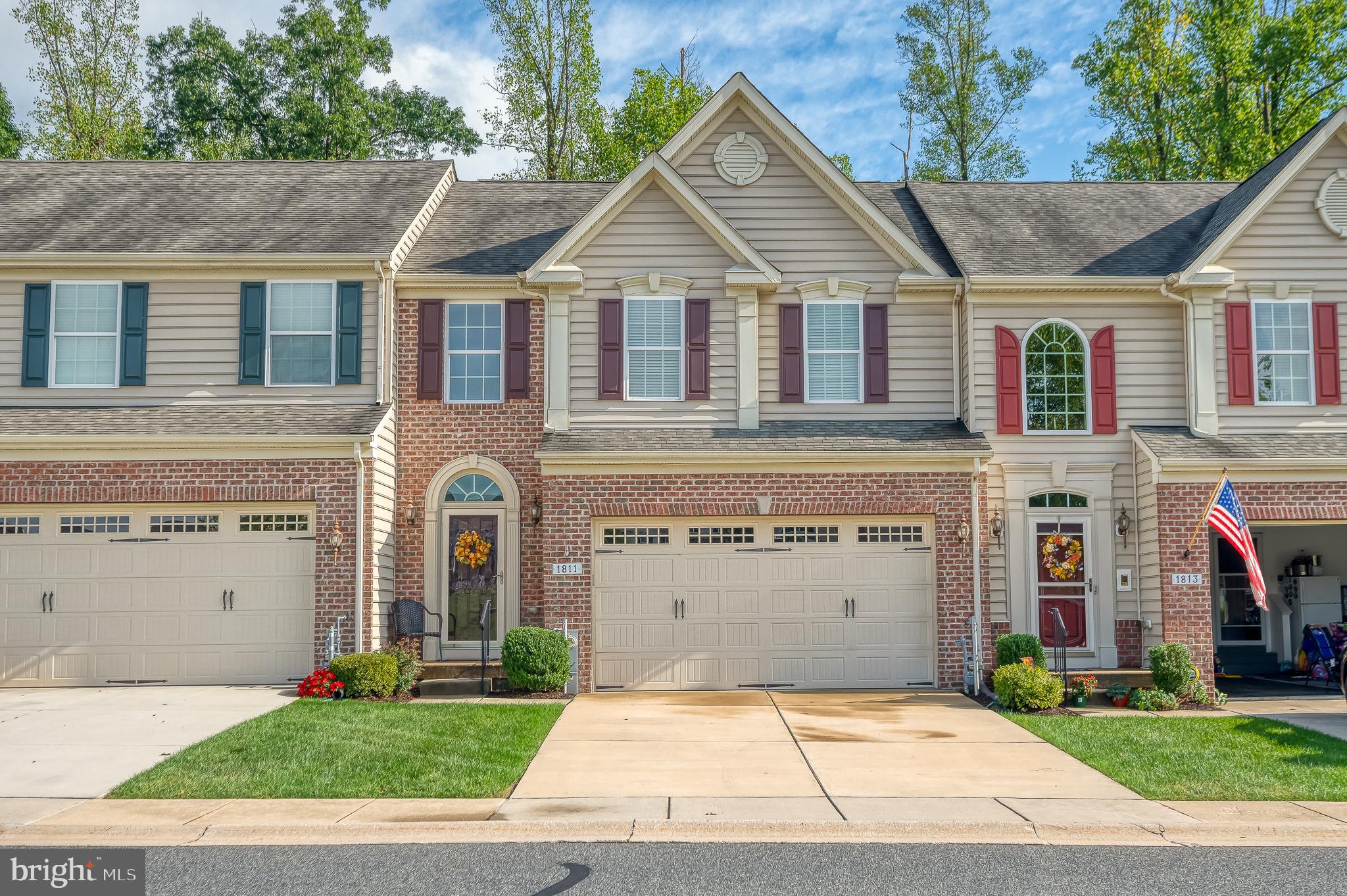 FALLSTON COMMONS - Residential