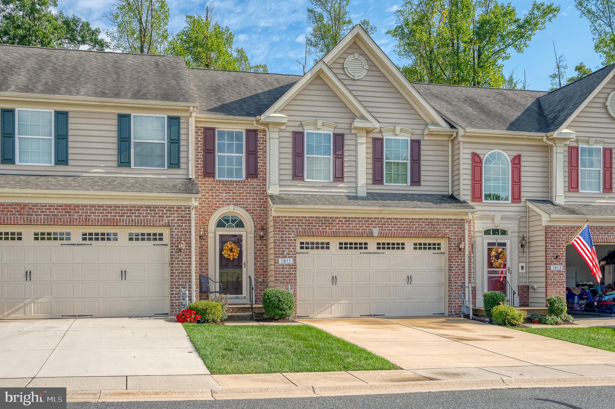 FALLSTON COMMONS - Residential