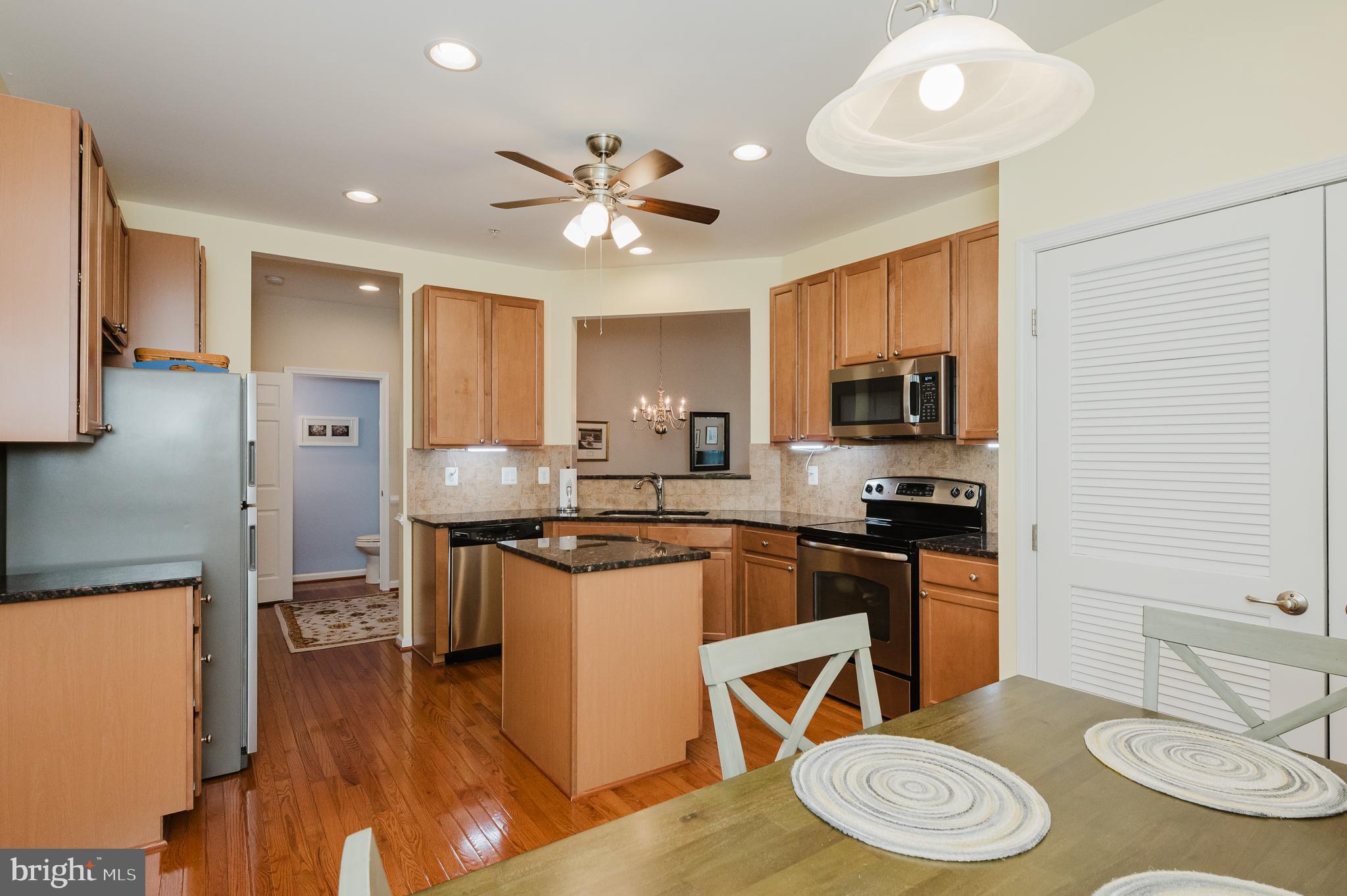 FALLSTON COMMONS - Residential