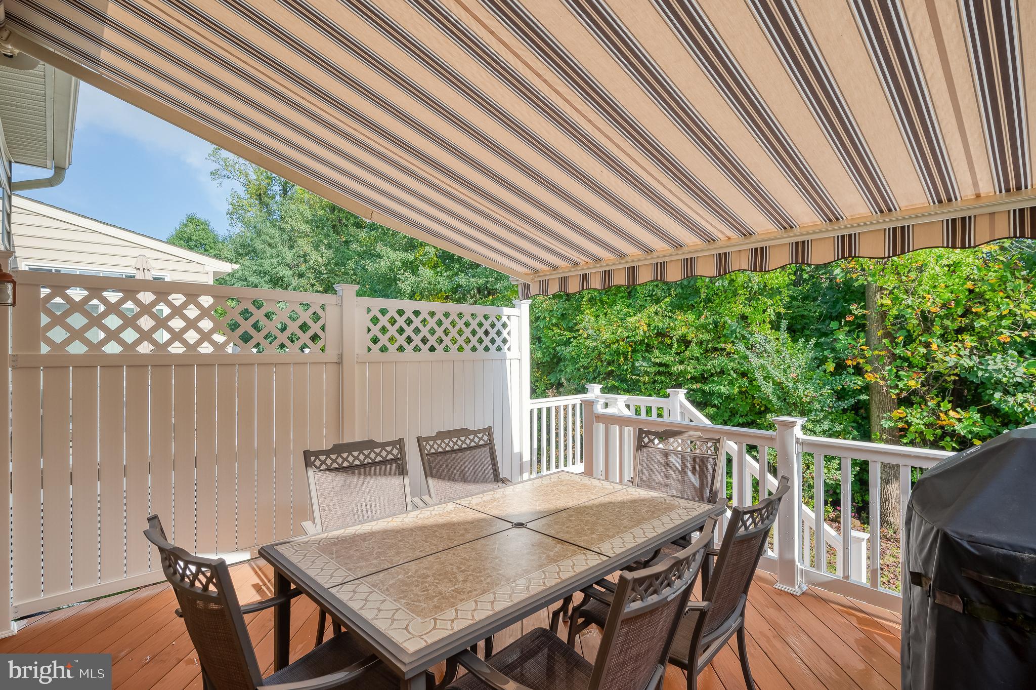 FALLSTON COMMONS - Residential