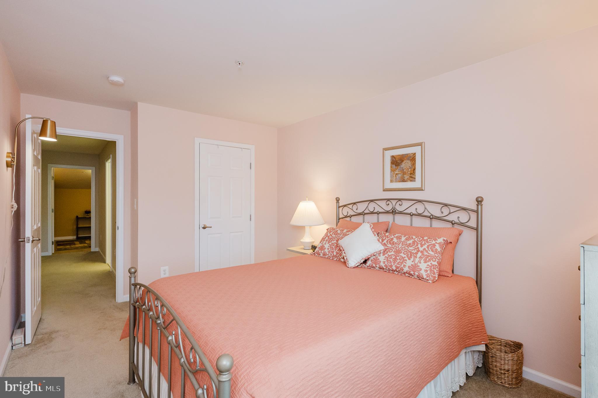 FALLSTON COMMONS - Residential