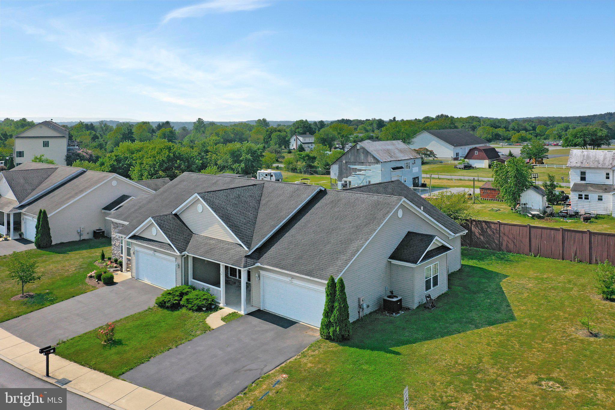 HAMMONDS MILL - Residential