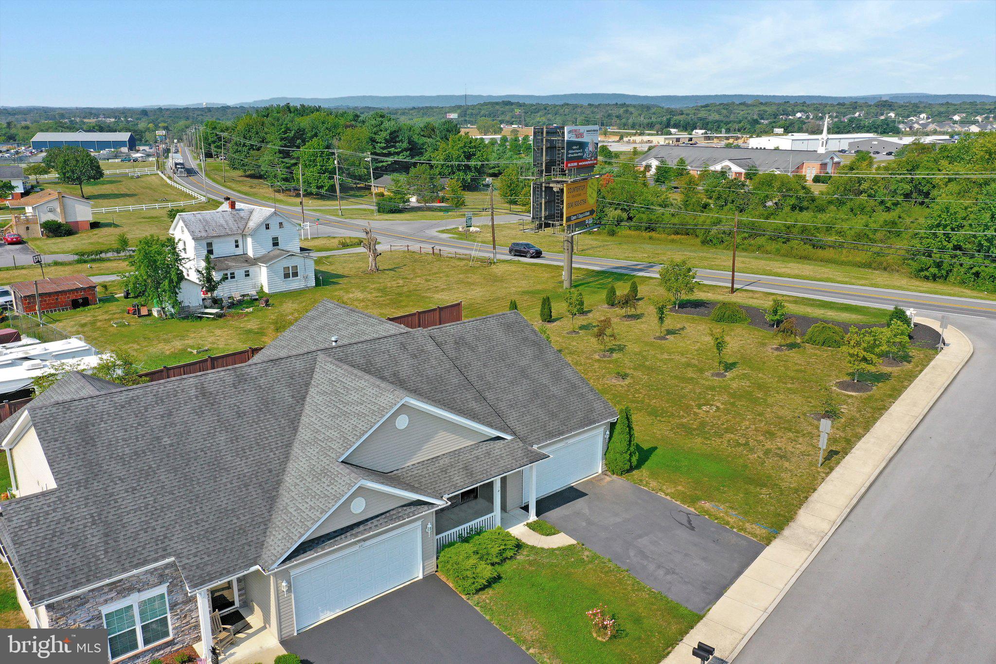 HAMMONDS MILL - Residential