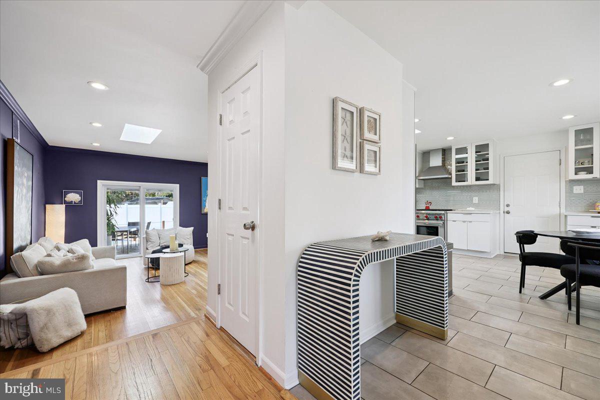 REGENCY ESTATES - Residential