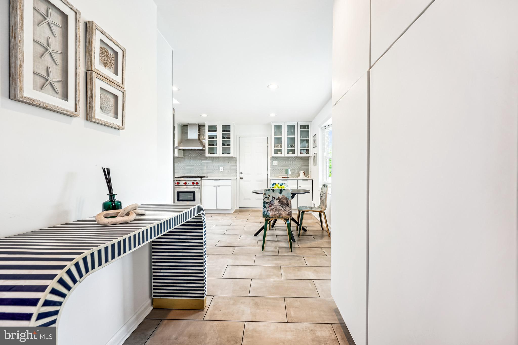 REGENCY ESTATES - Residential