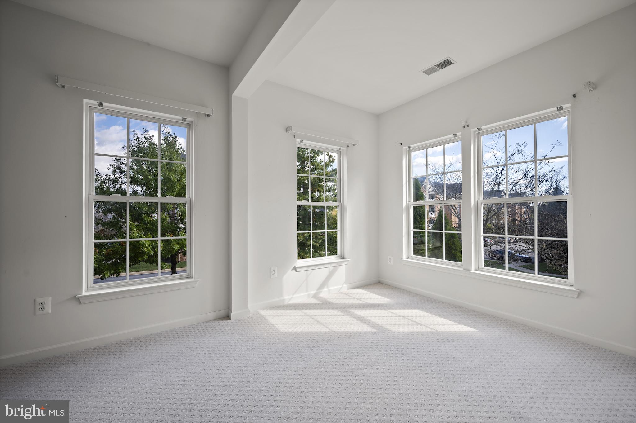 TAYLOR VILLAGE - Residential