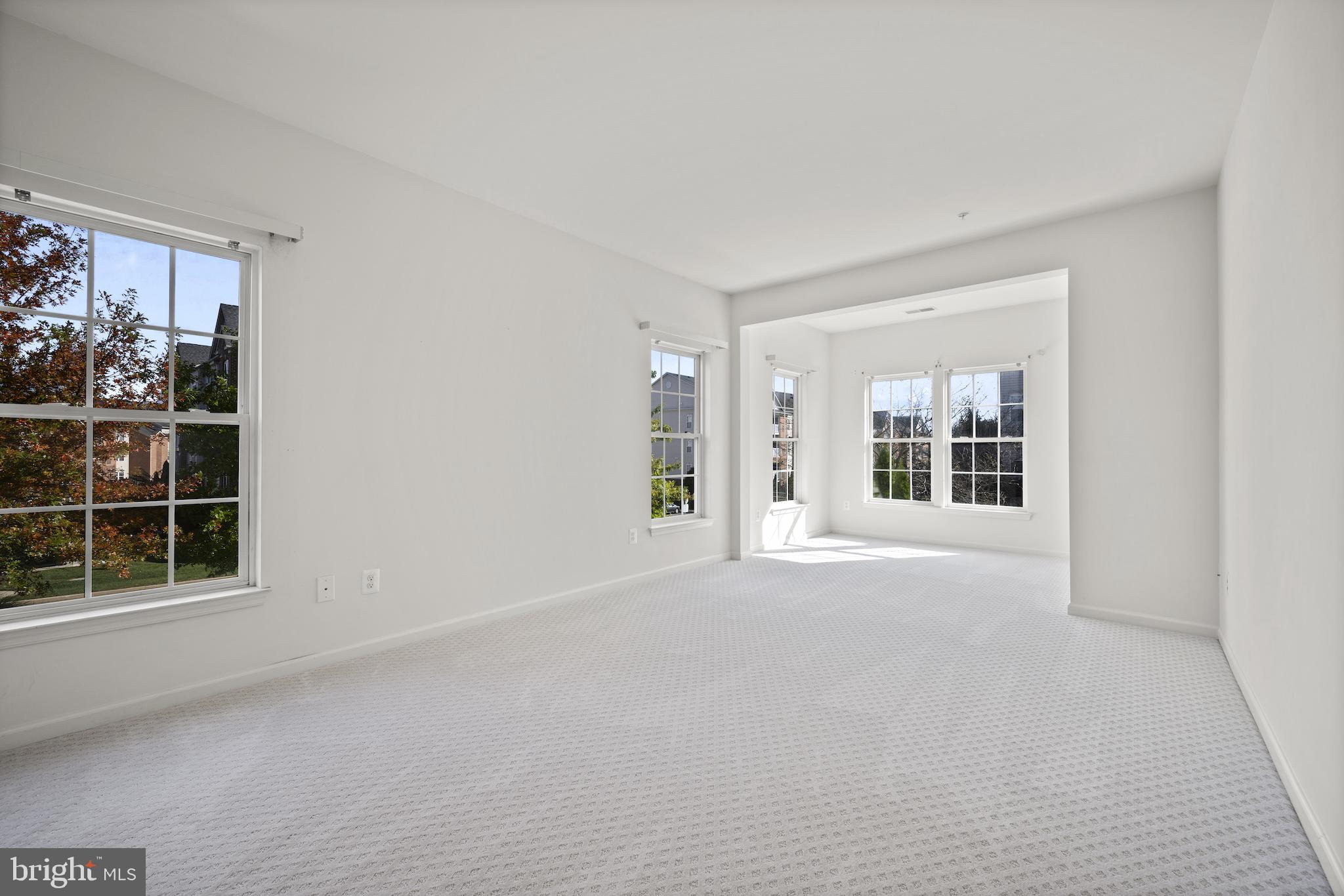 TAYLOR VILLAGE - Residential