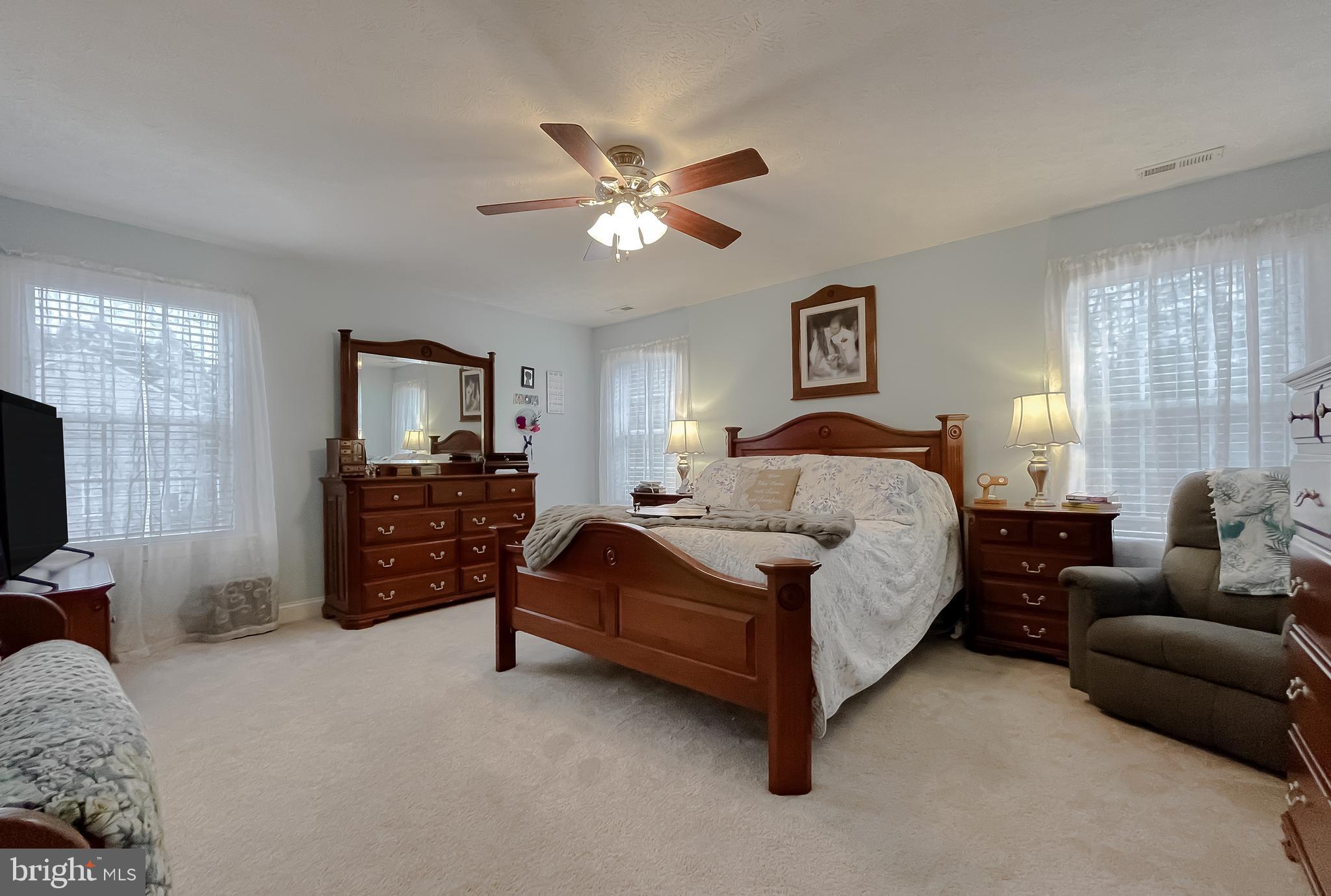 HERITAGE MANOR - Residential