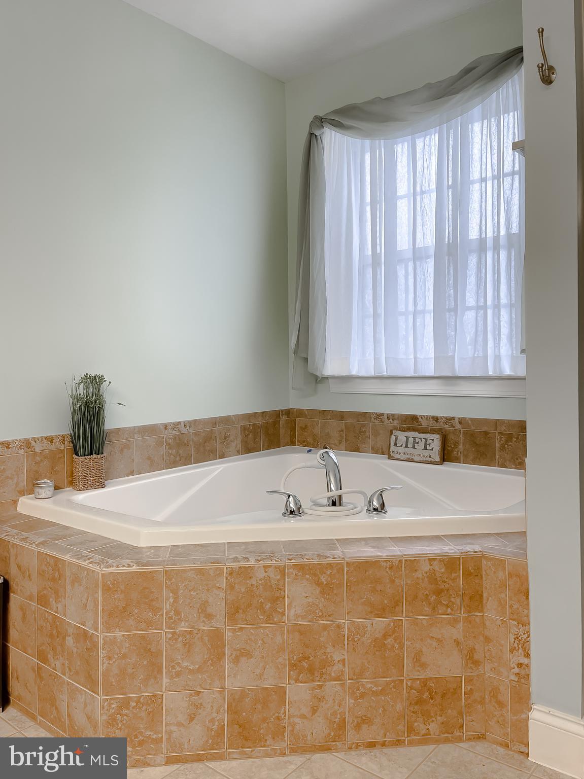 HERITAGE MANOR - Residential