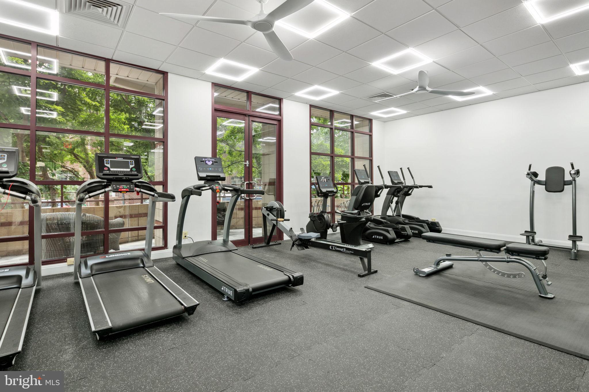 CLARENDON - Residential