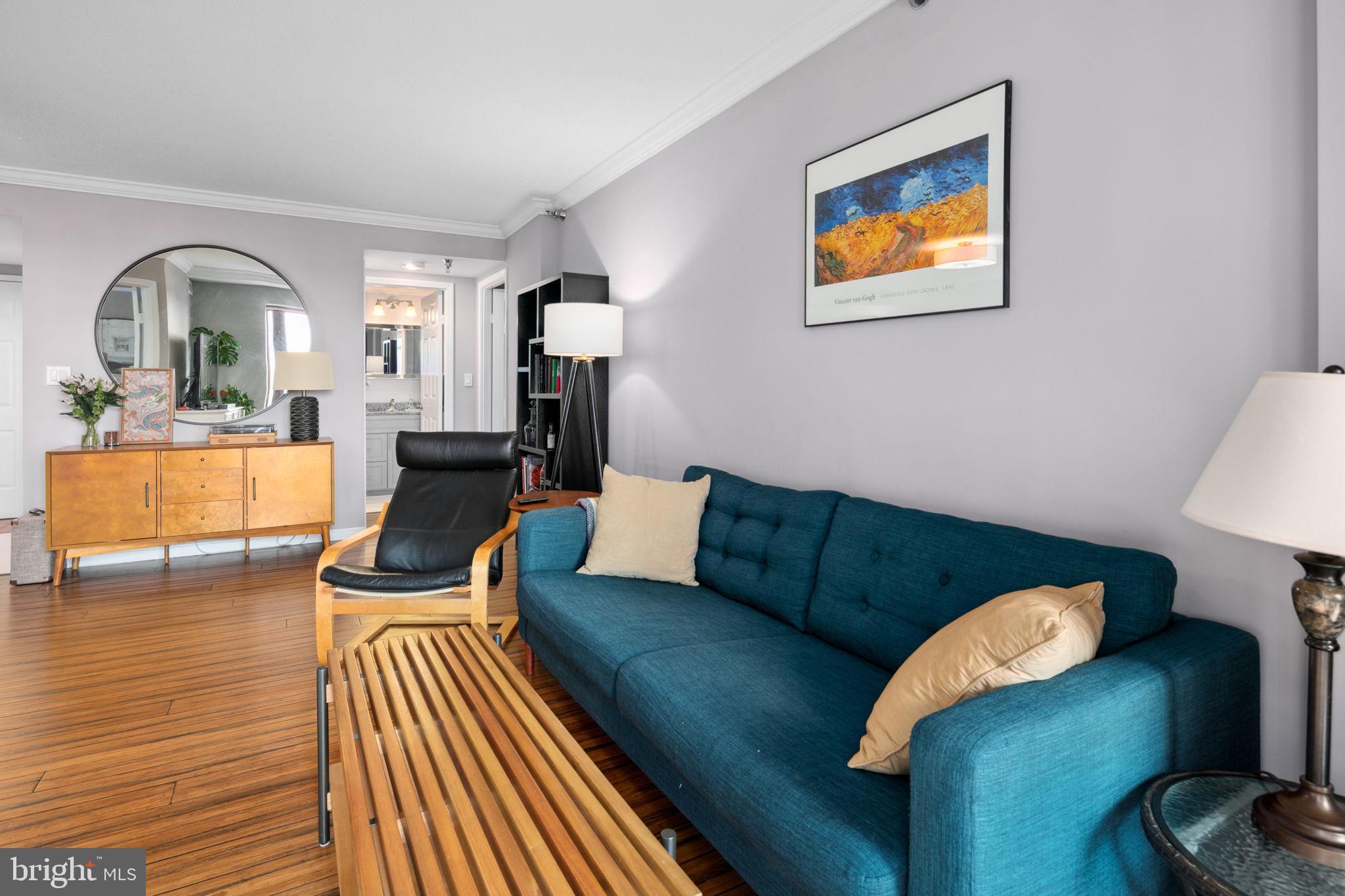 CLARENDON - Residential