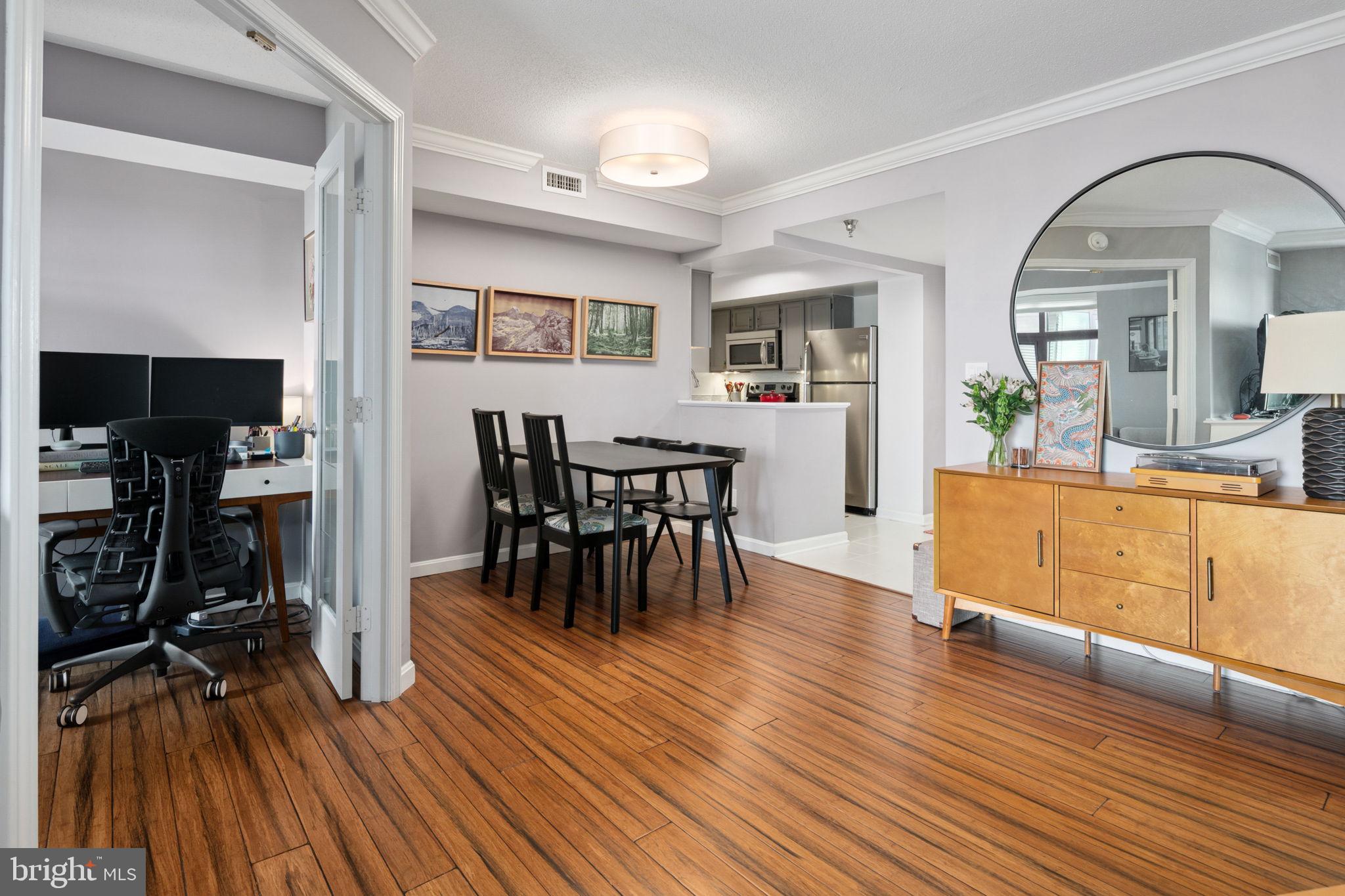 CLARENDON - Residential