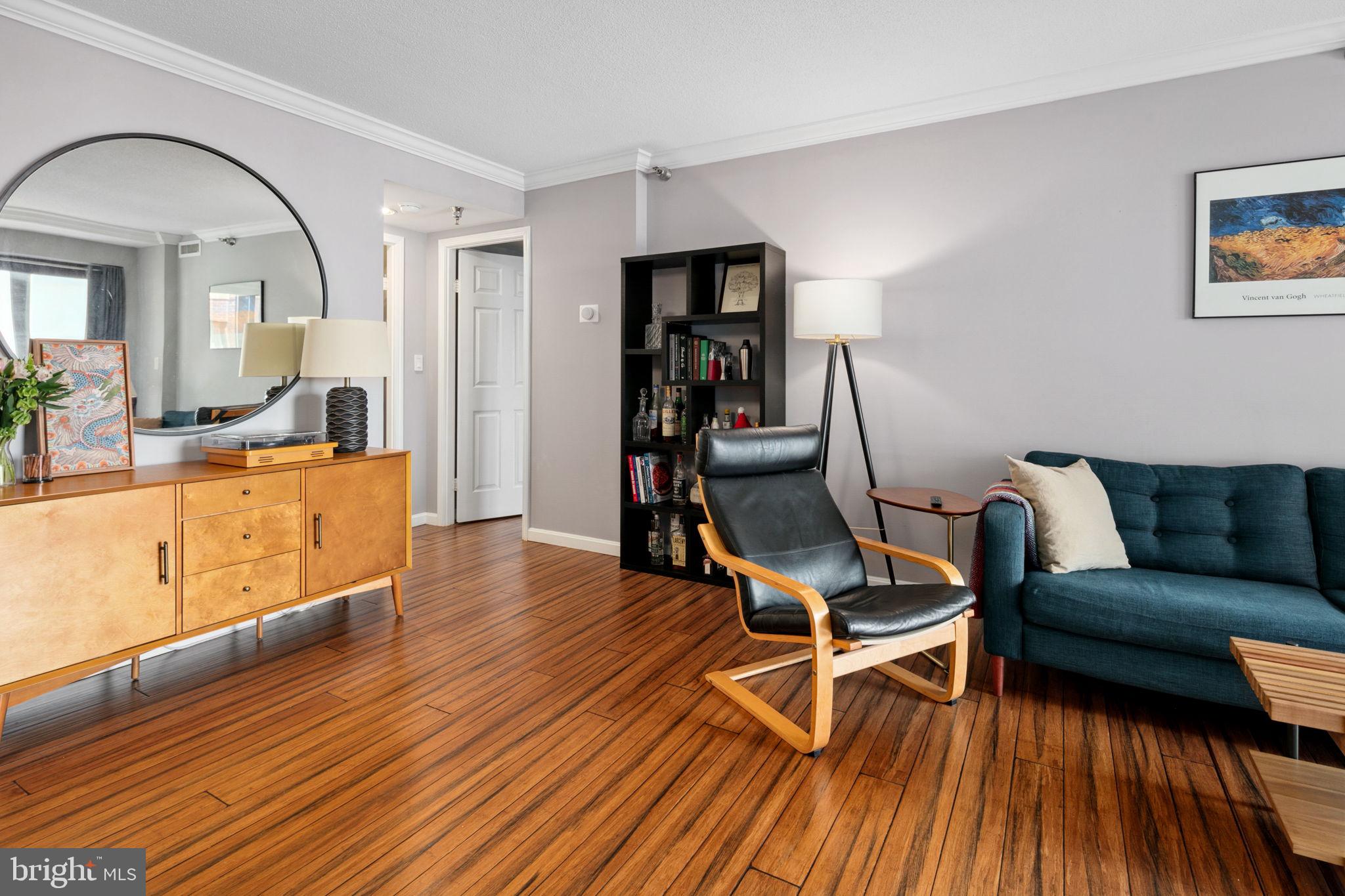 CLARENDON - Residential