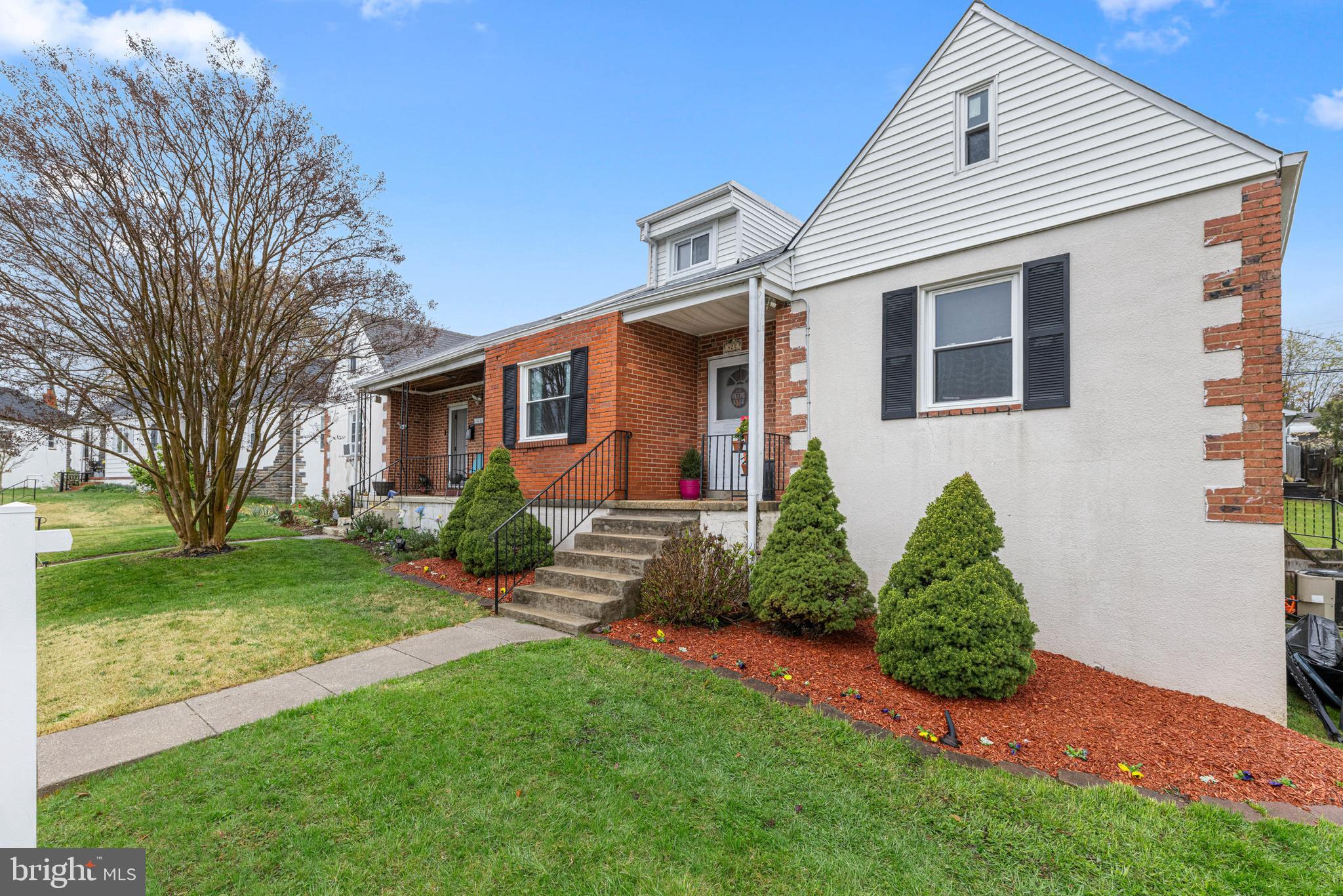 ELMWOOD - Residential