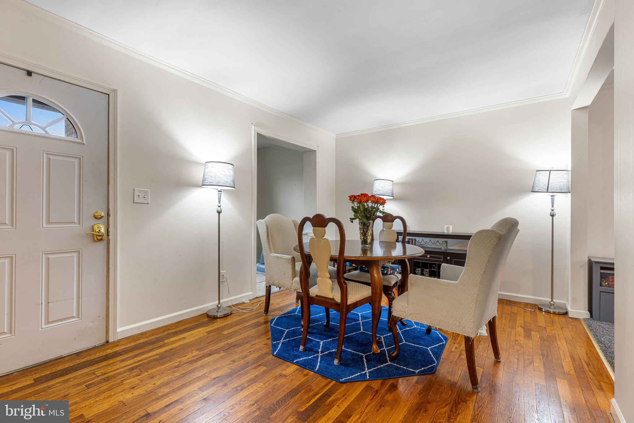 ELMWOOD - Residential