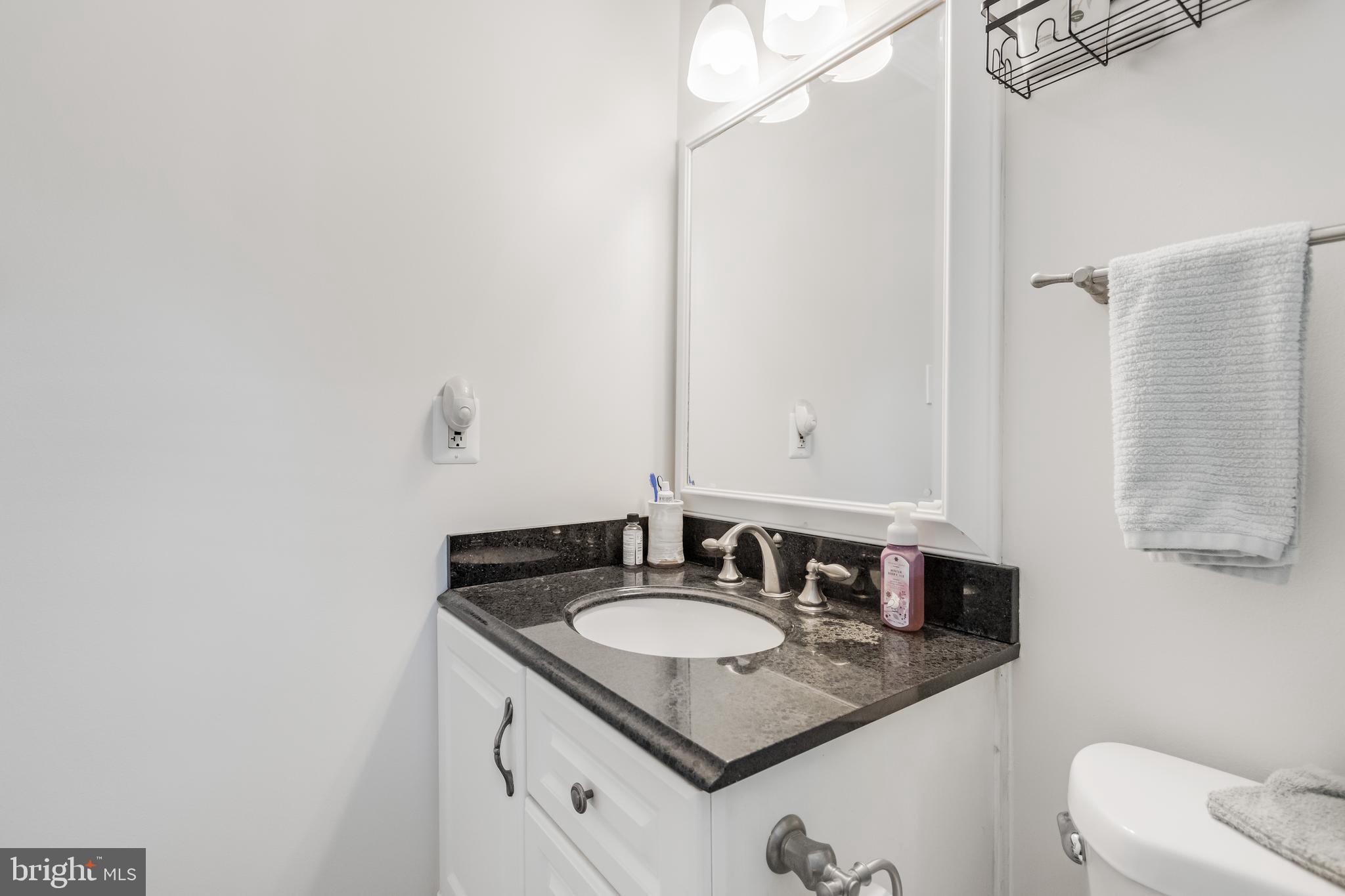 LONDONTOWN - Residential