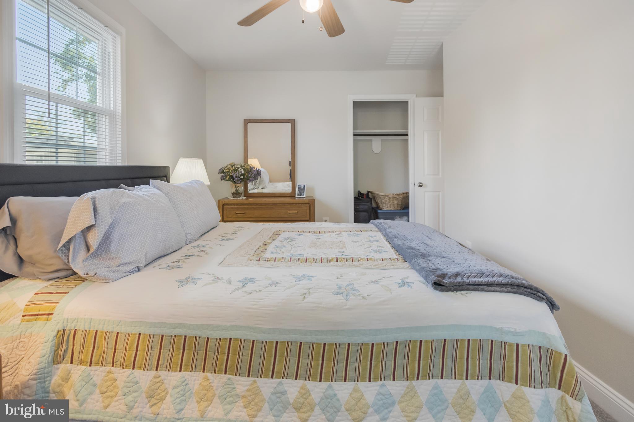 LONDONTOWN - Residential