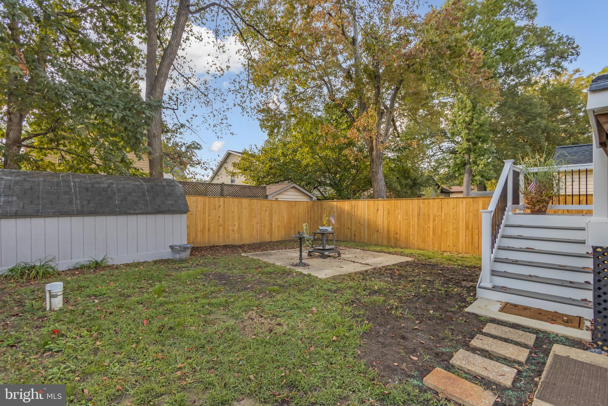 LONDONTOWN - Residential