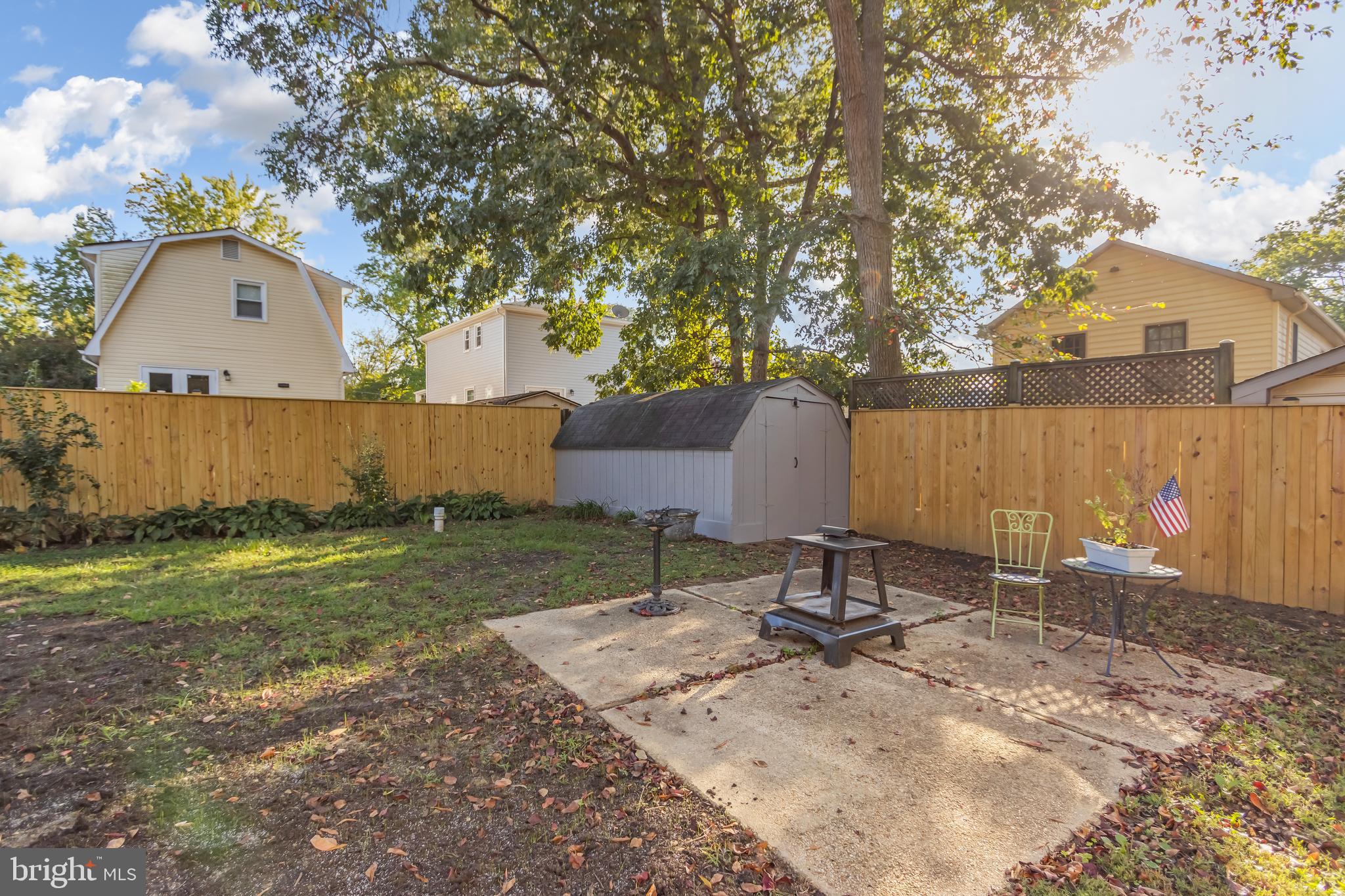 LONDONTOWN - Residential