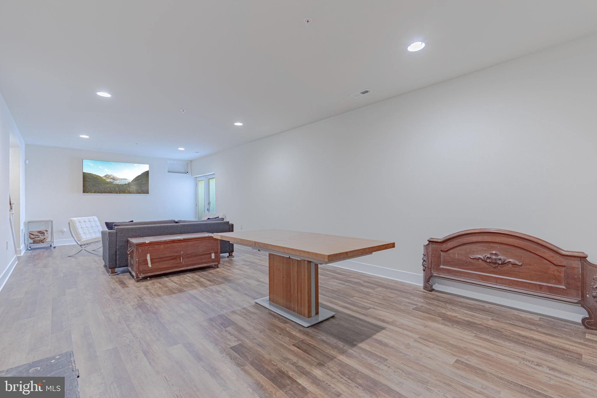 BELTSVILLE - Residential