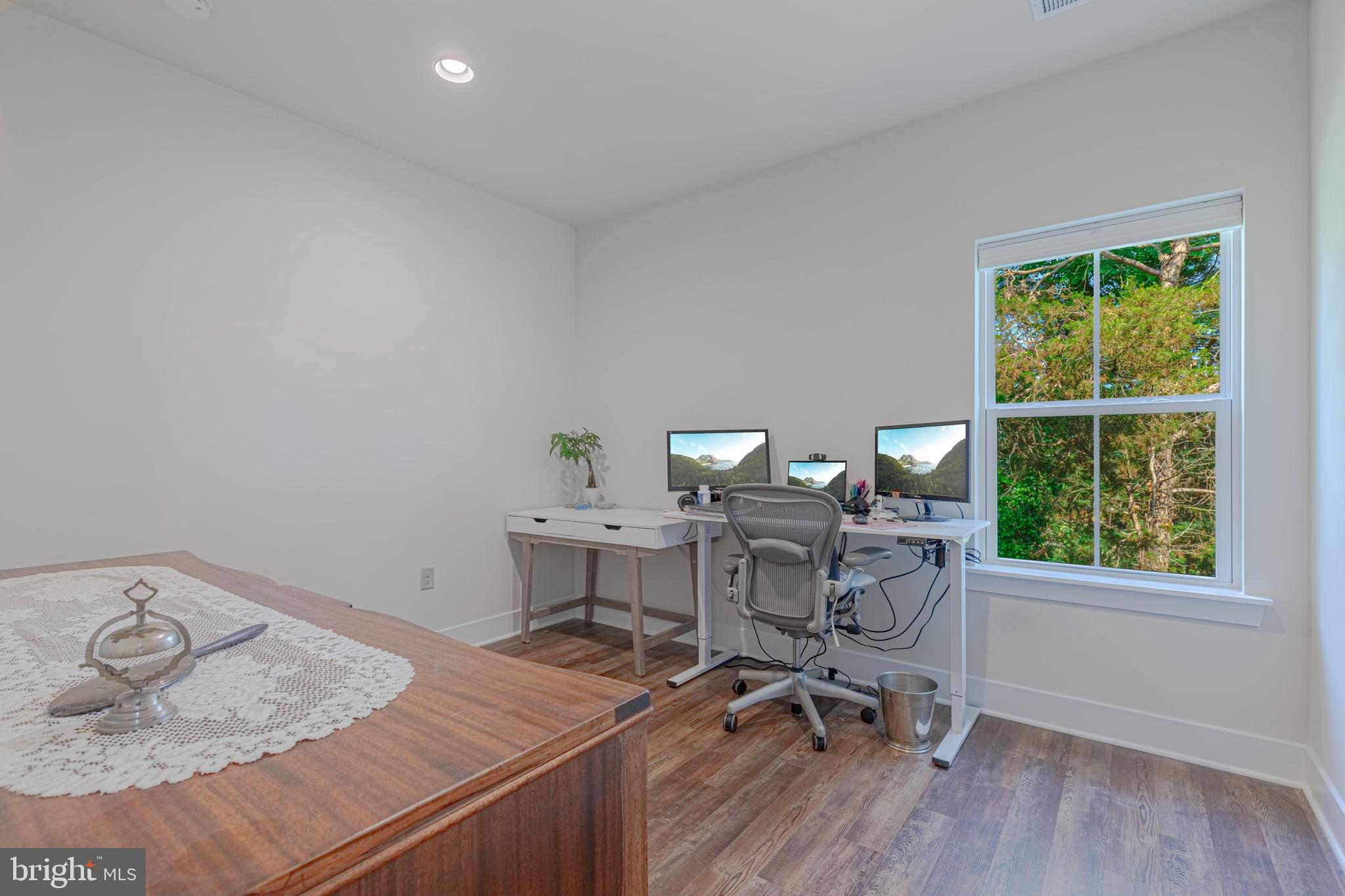 BELTSVILLE - Residential