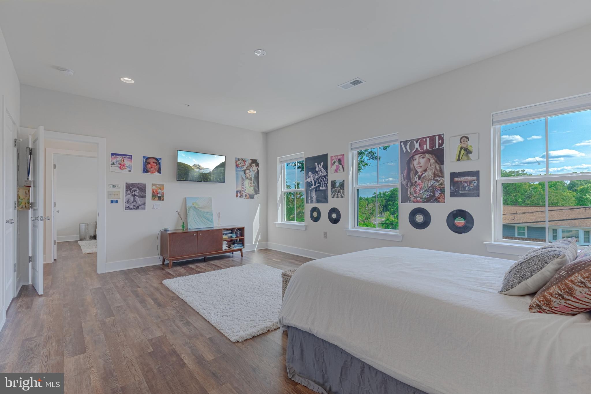 BELTSVILLE - Residential