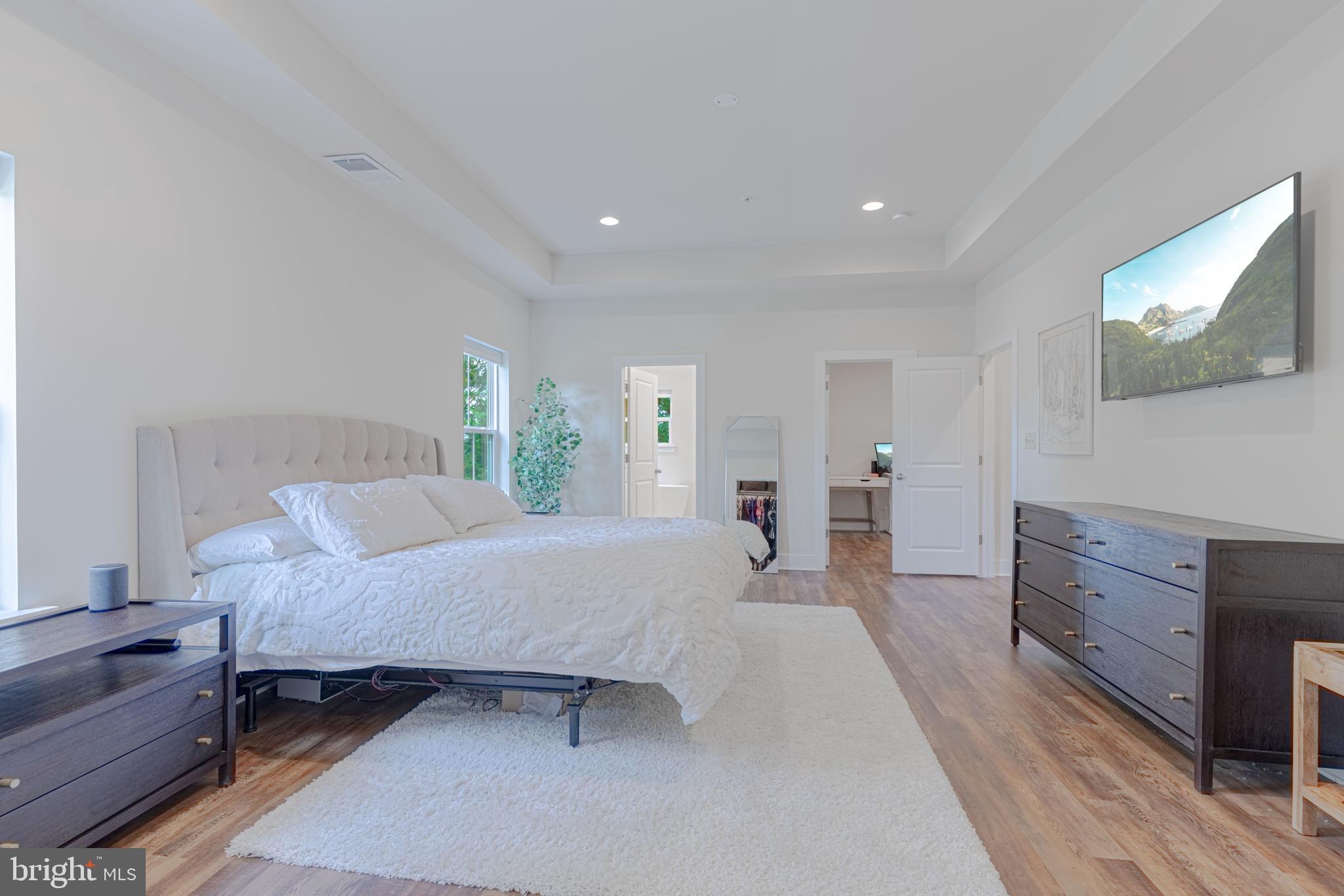 BELTSVILLE - Residential