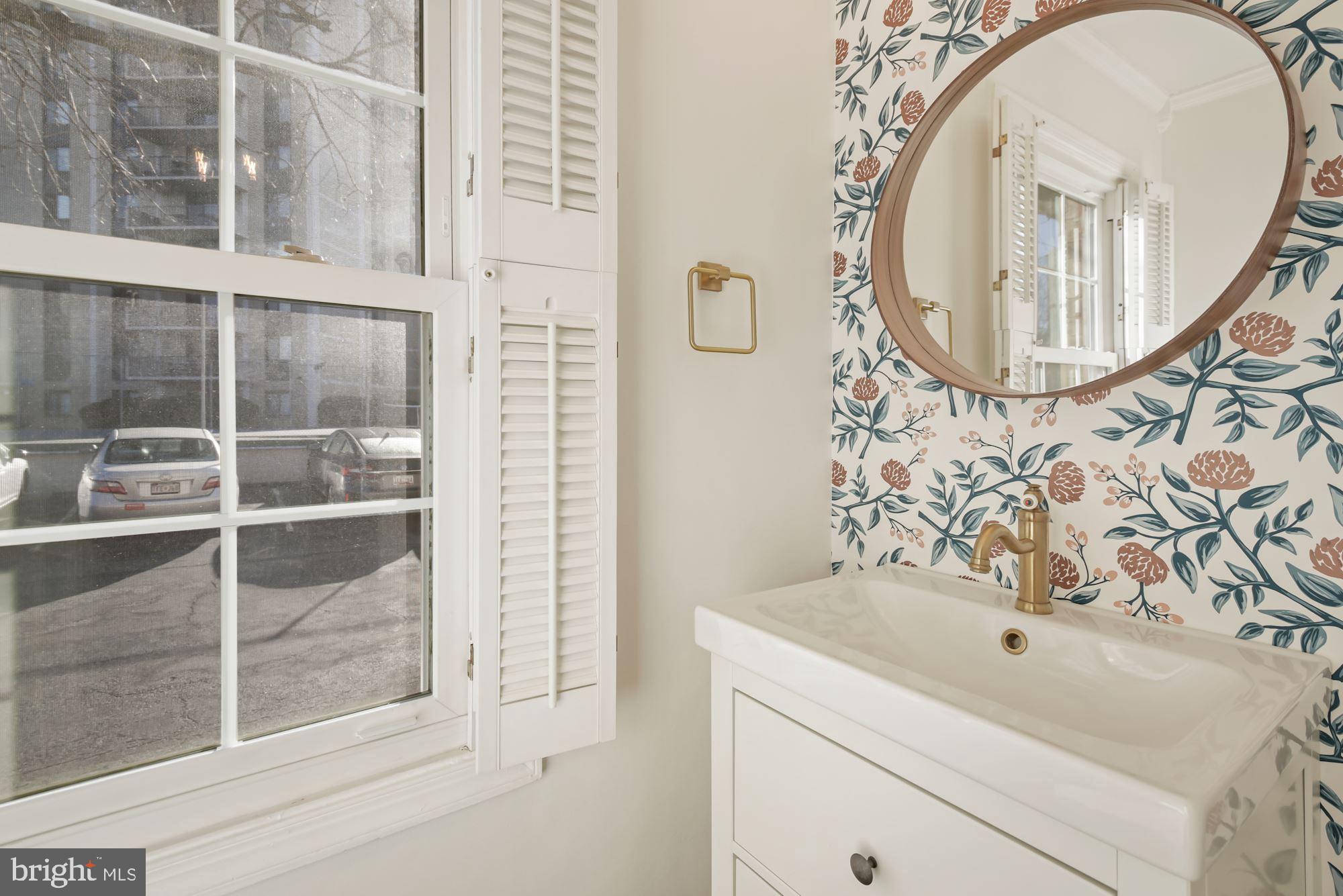 WESTLAKE TERRACE - Residential Lease