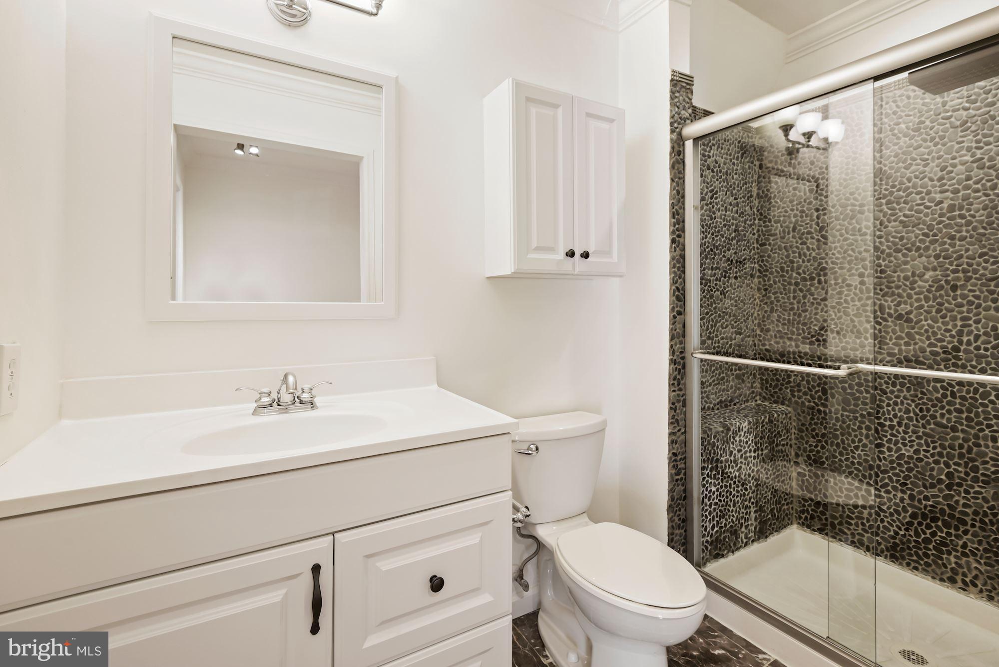 WESTLAKE TERRACE - Residential Lease