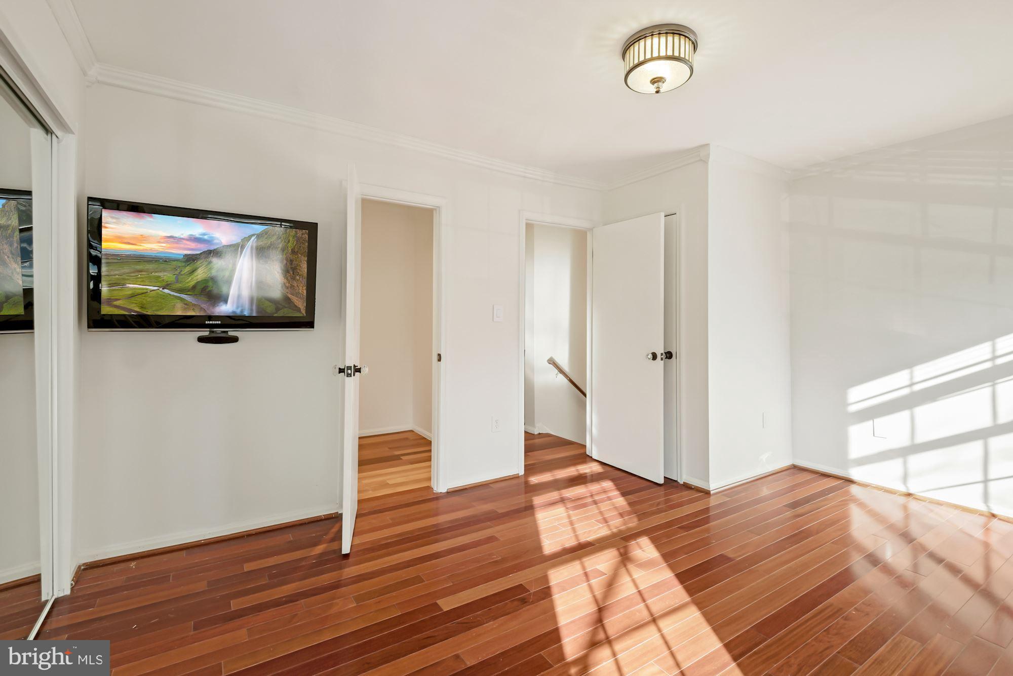 WESTLAKE TERRACE - Residential Lease