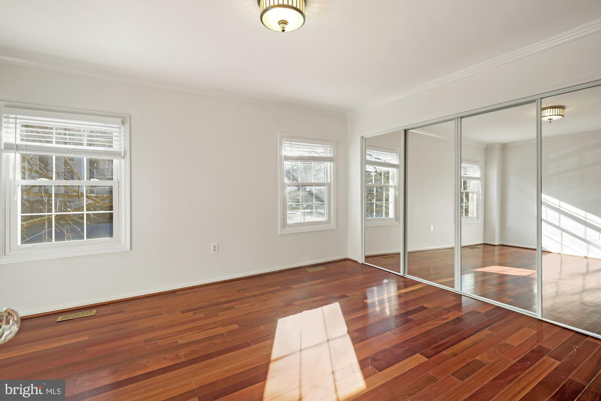 WESTLAKE TERRACE - Residential Lease