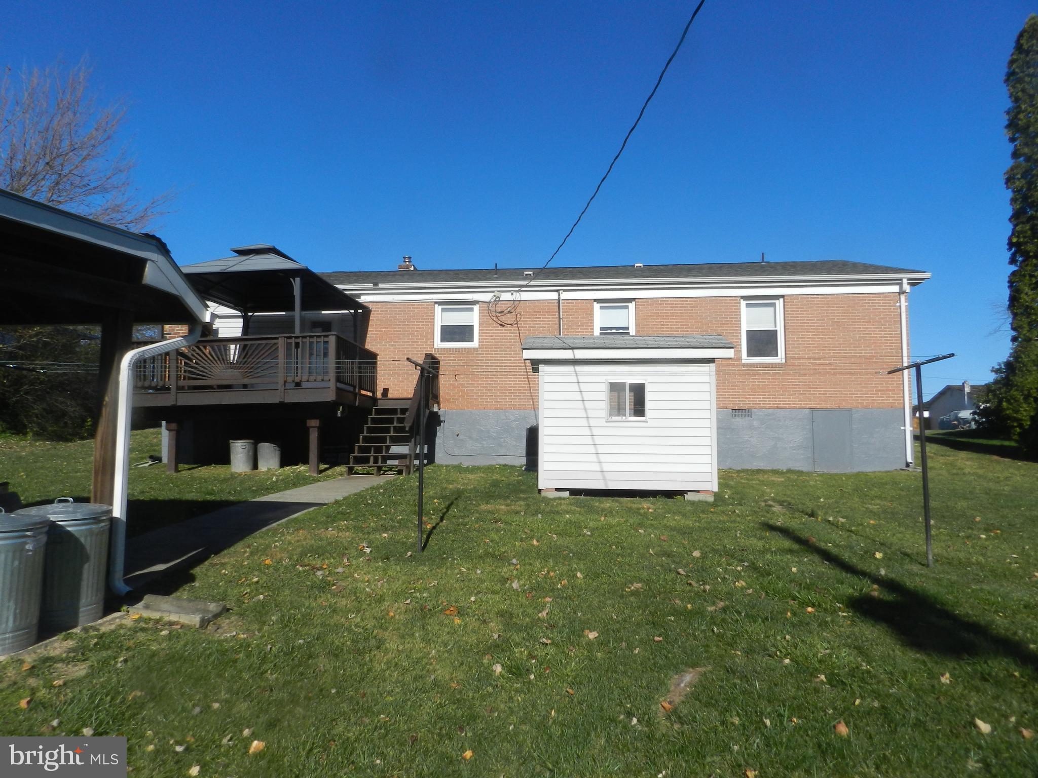 THE MEADOWS - Residential