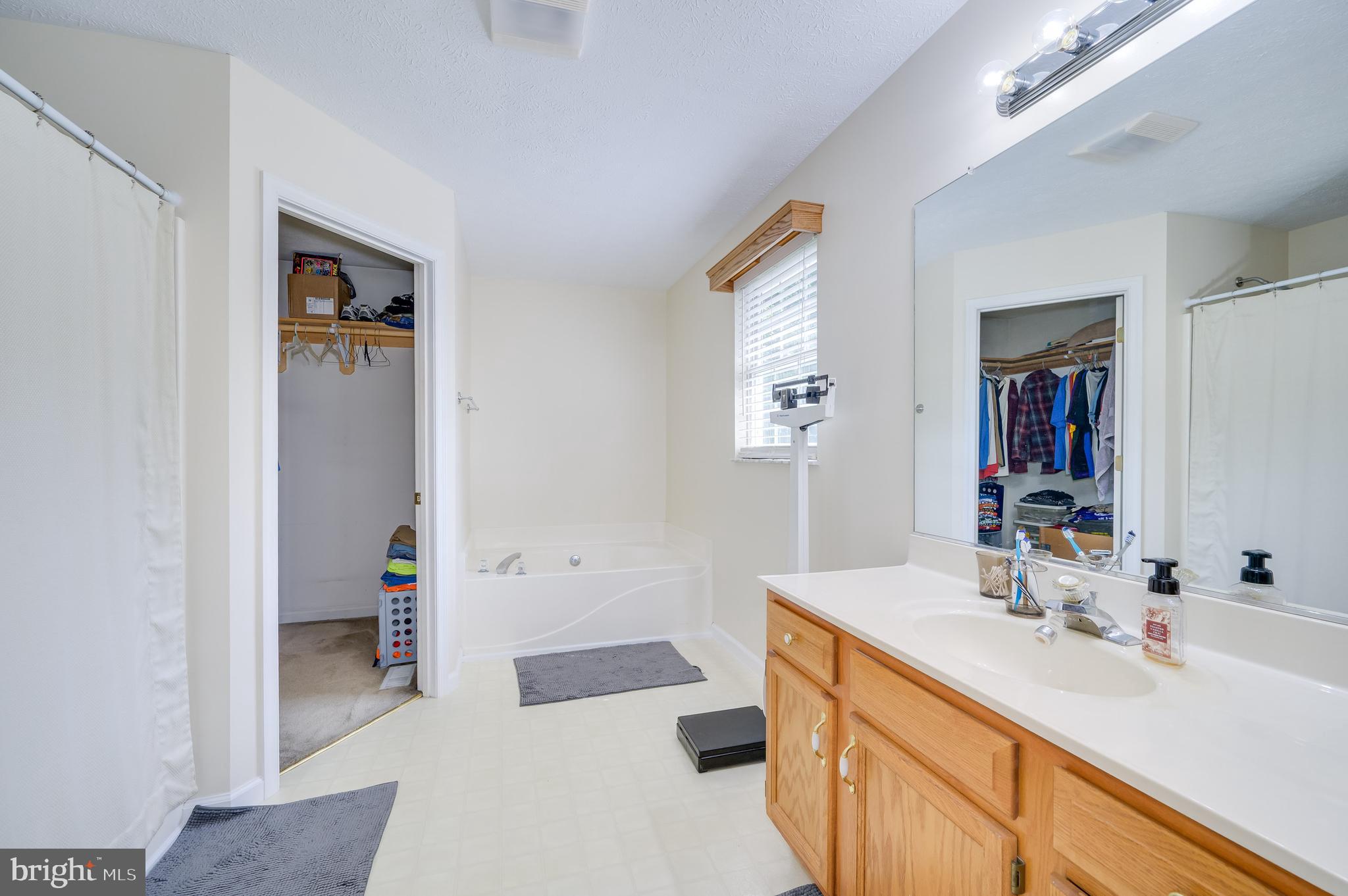 POTOMAC HEIGHTS - Residential