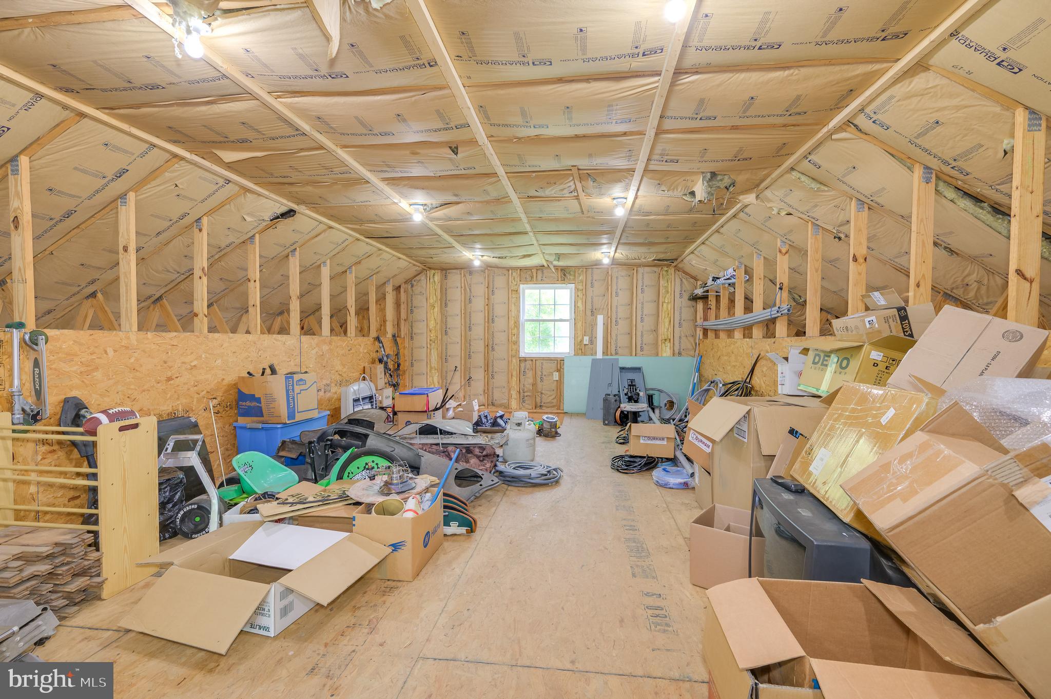 POTOMAC HEIGHTS - Residential