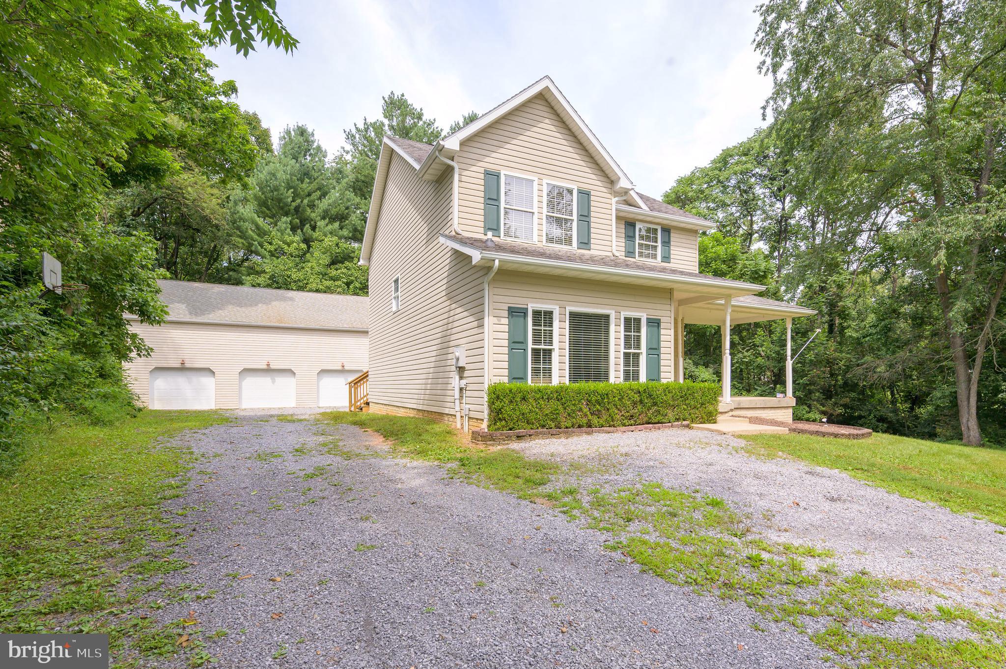 POTOMAC HEIGHTS - Residential