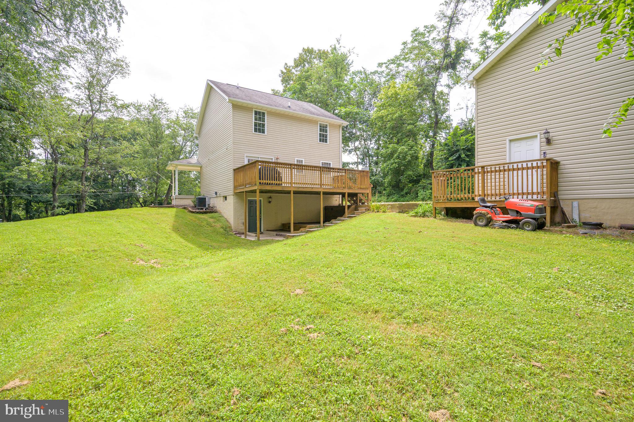 POTOMAC HEIGHTS - Residential