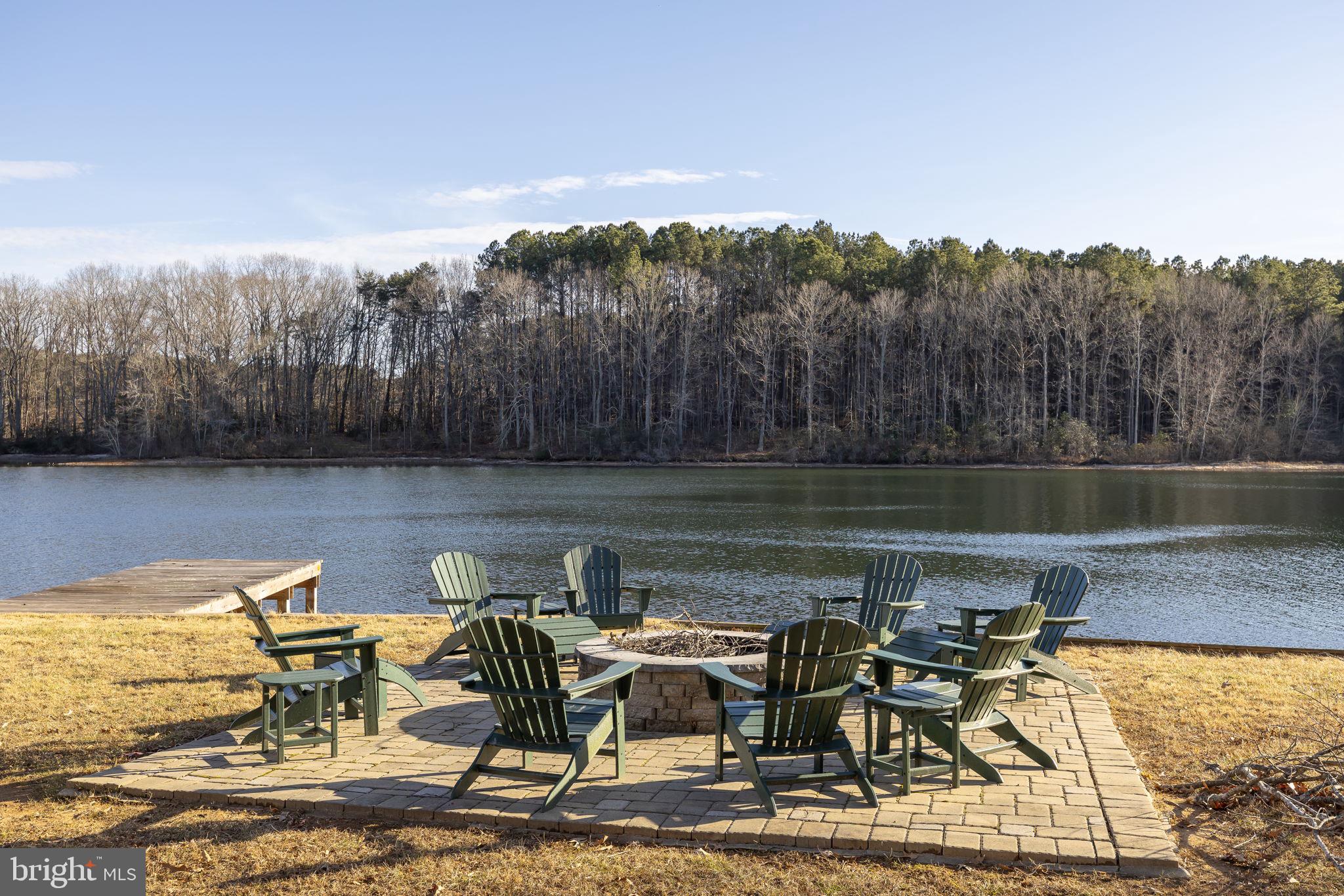 TALL PINES - Residential