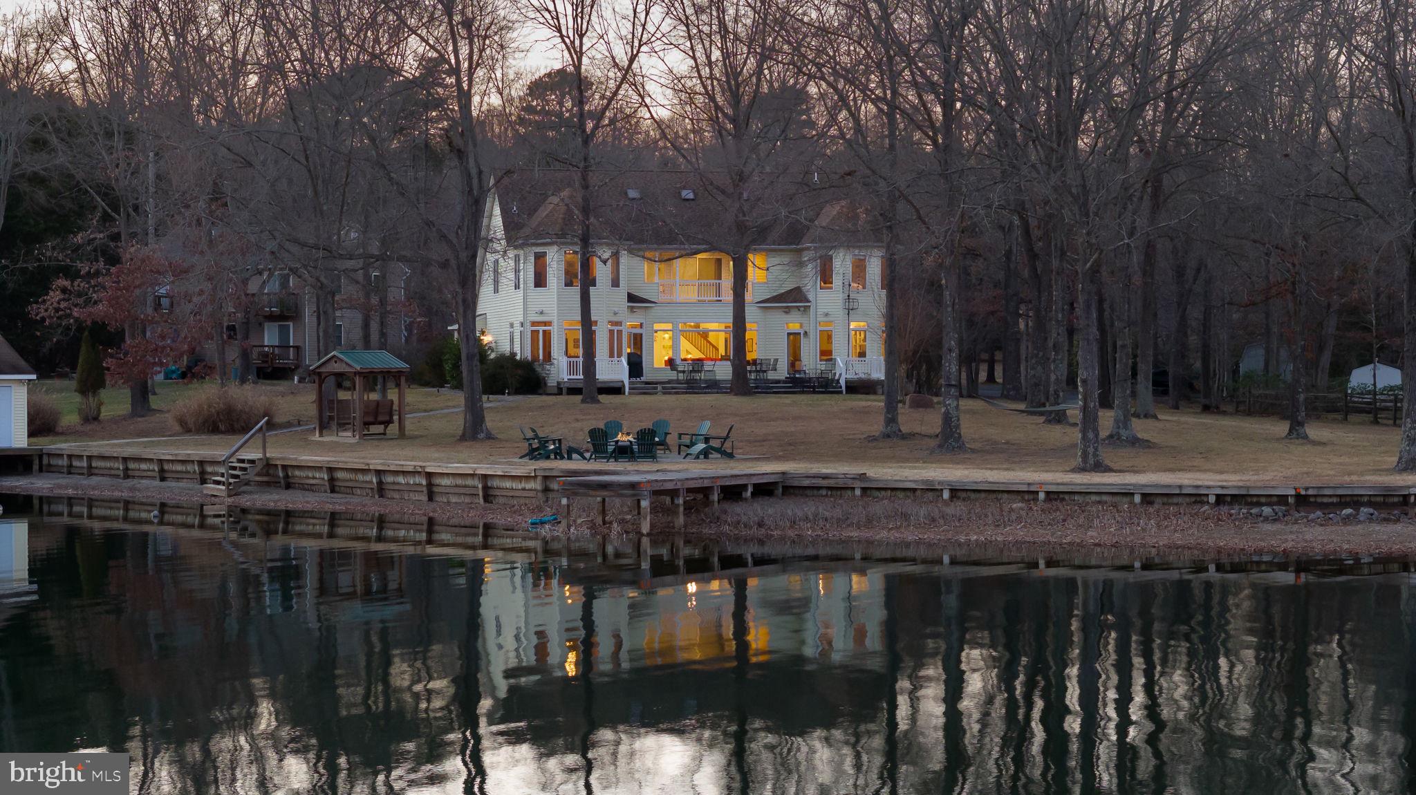 TALL PINES - Residential