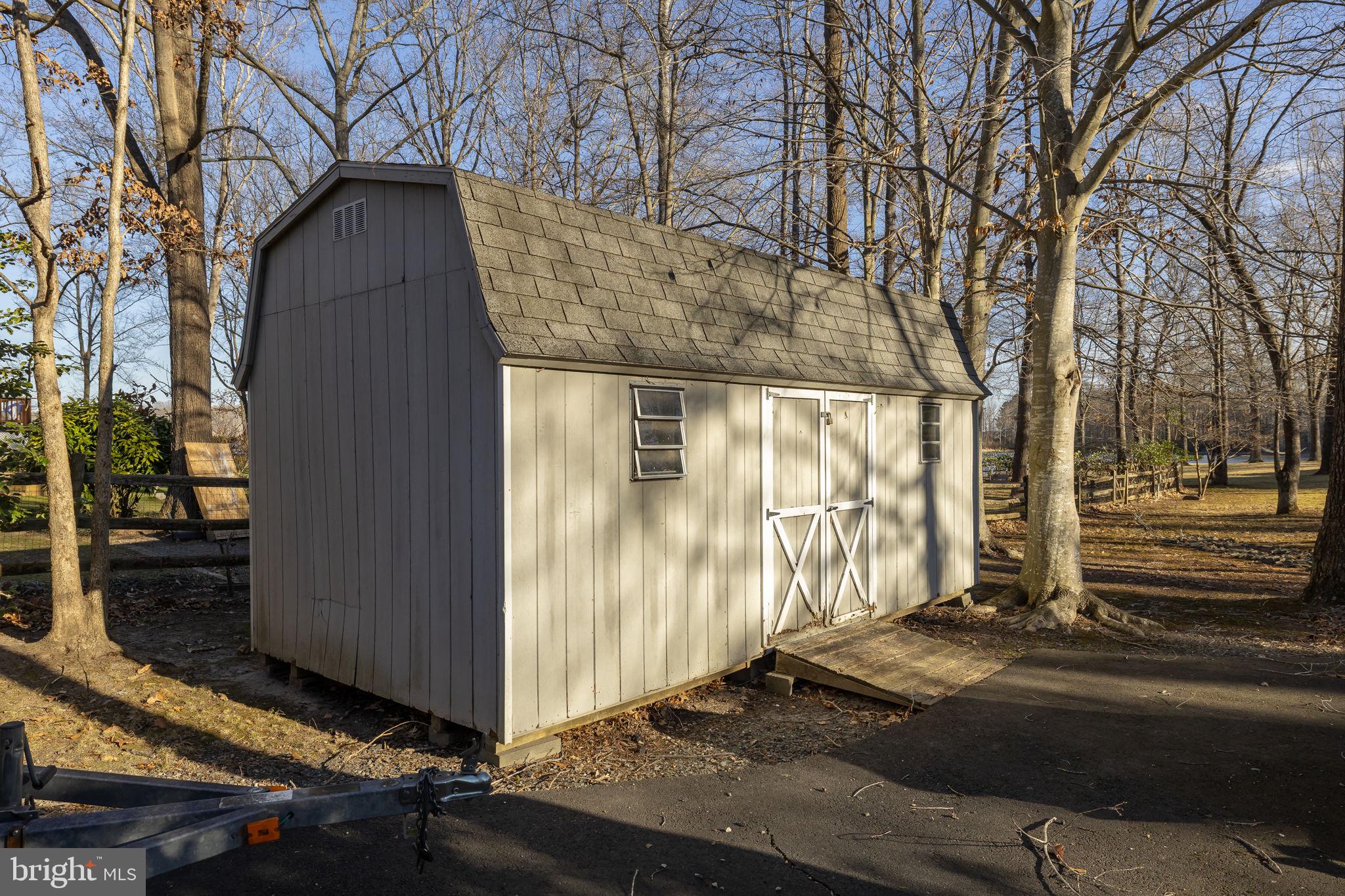 TALL PINES - Residential