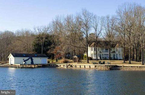 890 TALL PINES DRIVE MINERAL VA 23117