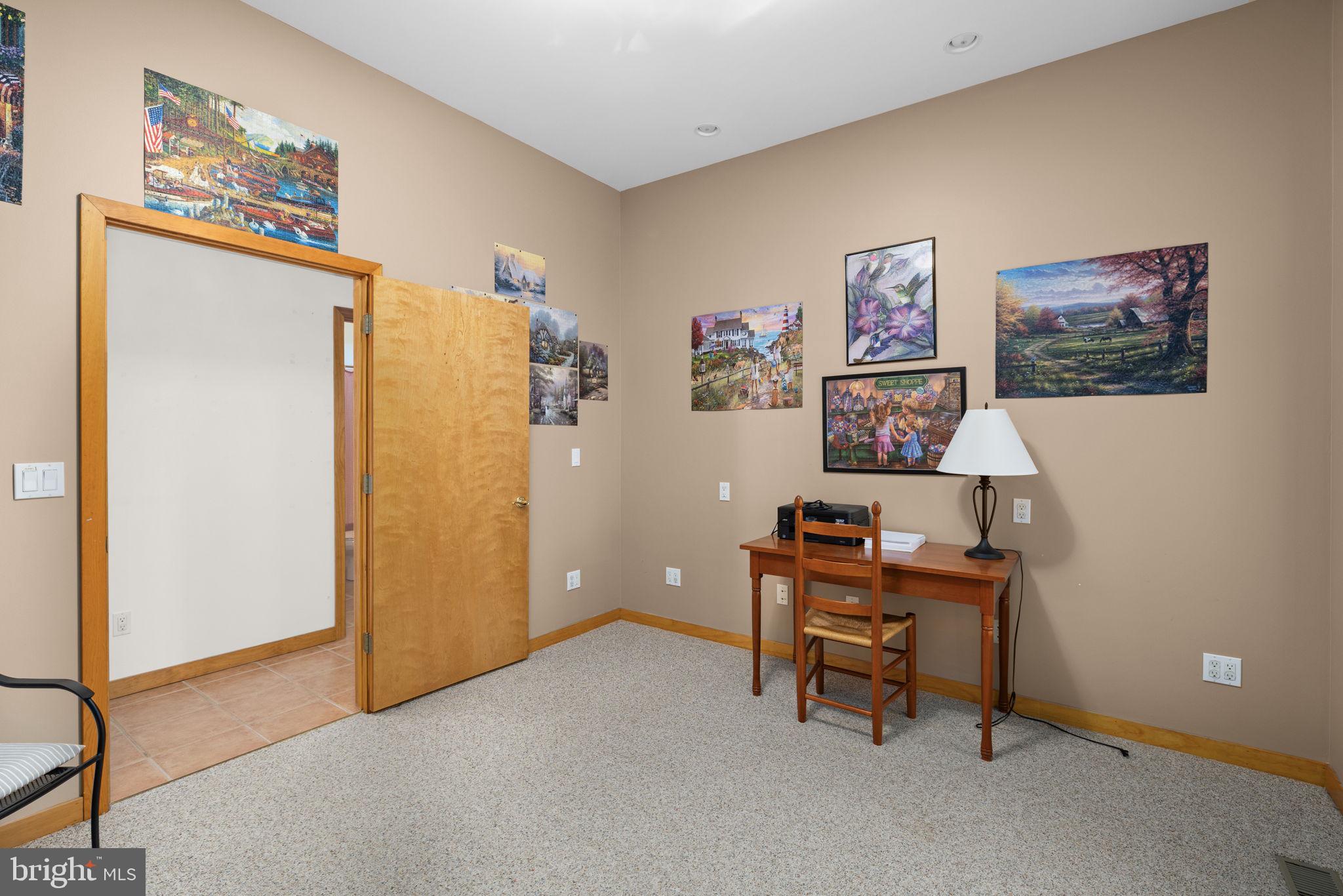 TALL PINES - Residential