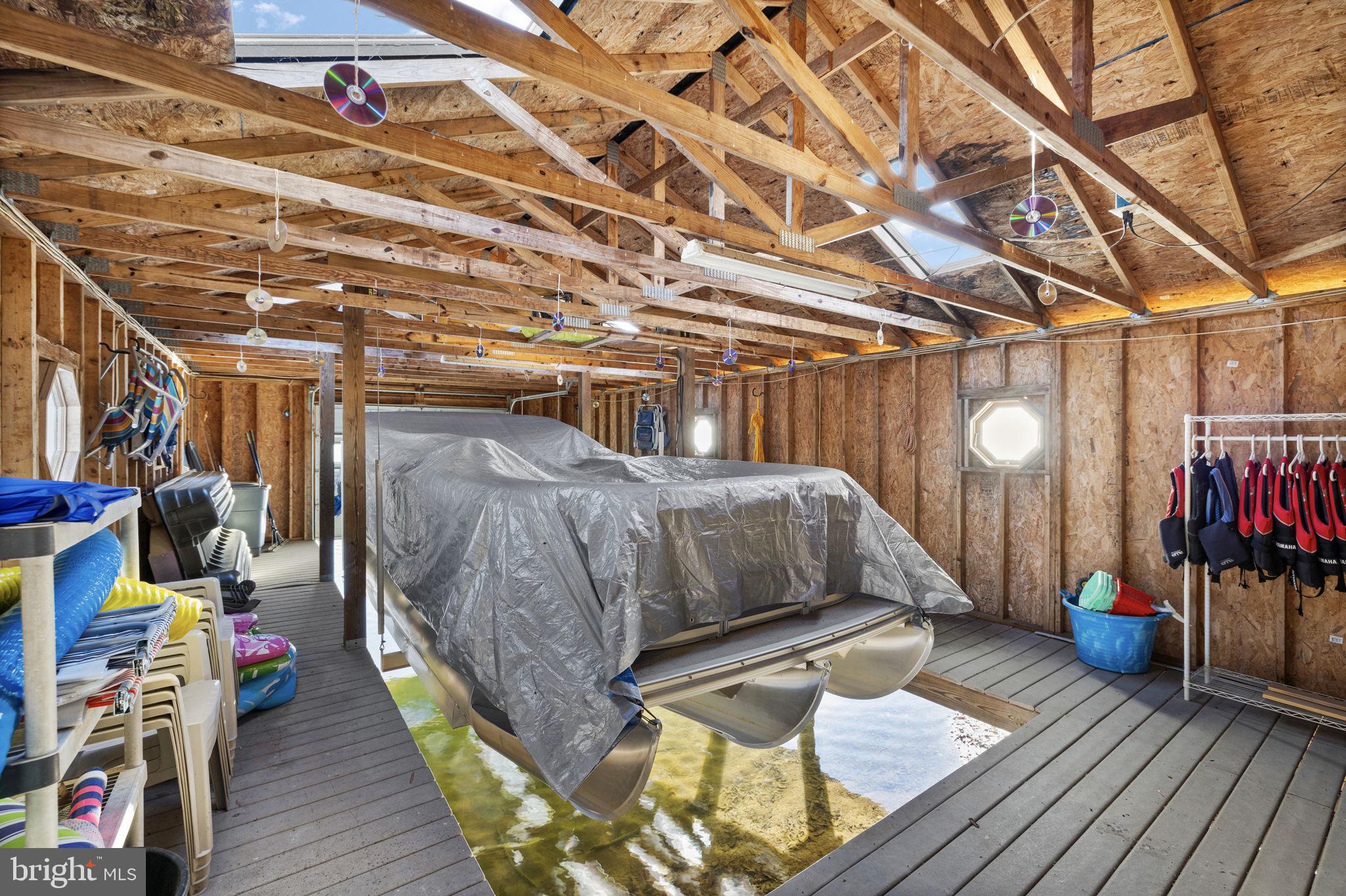 TALL PINES - Residential